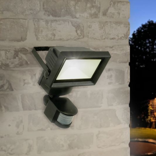 Solar beveiligingslamp James I met bewegingsmelder en los paneel