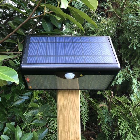 Solar buitenlamp wandlamp Motion IV met bewegingsmelder op zonne energie
