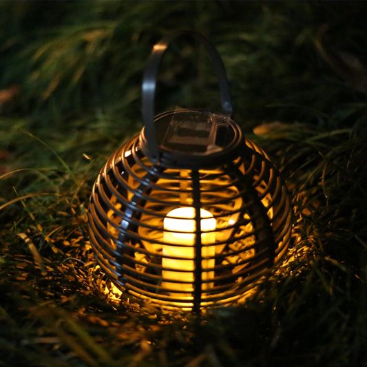 Twee stuks Solar Lantaarn Basket Medium Rotanlook lamp op zonne energie