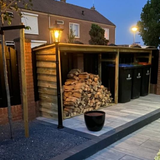 Solar lantaarn Sheffield midden hoog op zonne energie