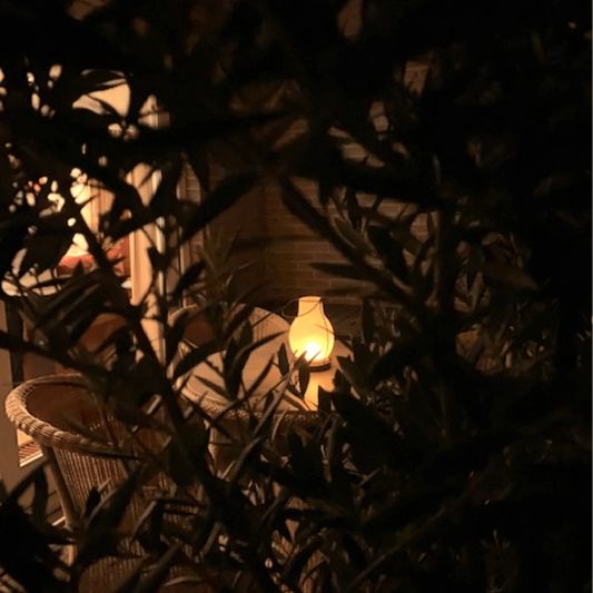 Solar LED lantaarn Genie met realistisch vlam-effect - op zonne energie