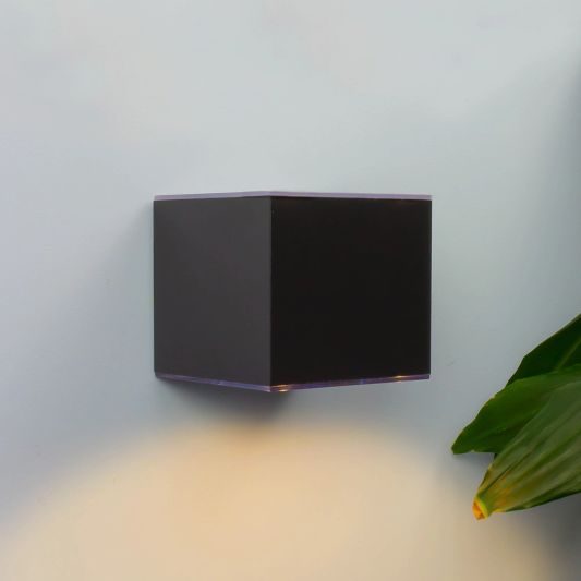 Solar LED wandlamp op zonne energie Sven recht