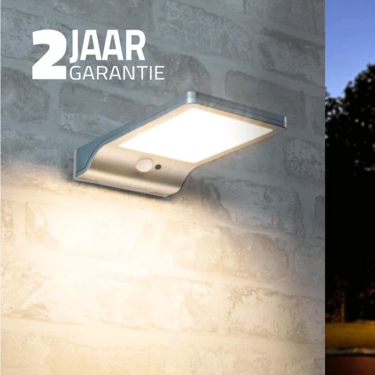 Solar wandlamp Slim met 36 leds en bewegingsmelder Zilver Voordeelset