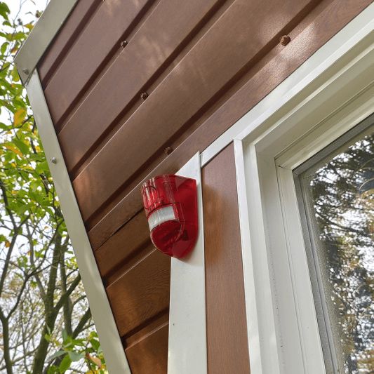 Solarlamp Alert met rode LED verlichting en 4 lichtstanden