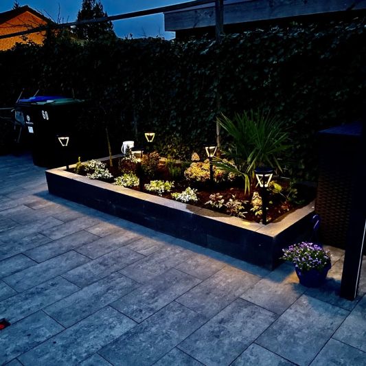 Voordeelset Solar priklamp Birdie zwart met warm wit licht