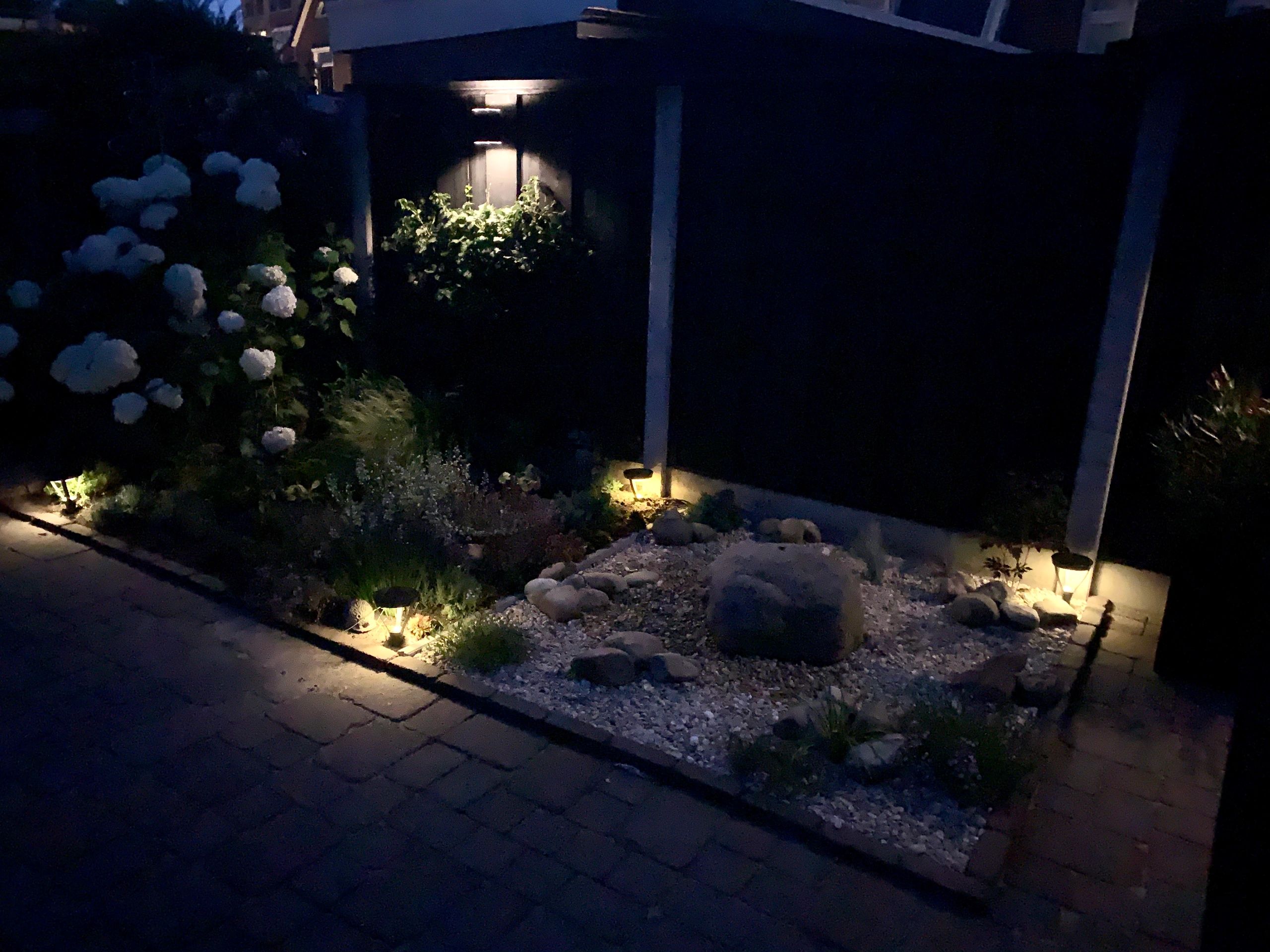 Voordeelset Solar priklamp Birdie zwart met warm wit licht