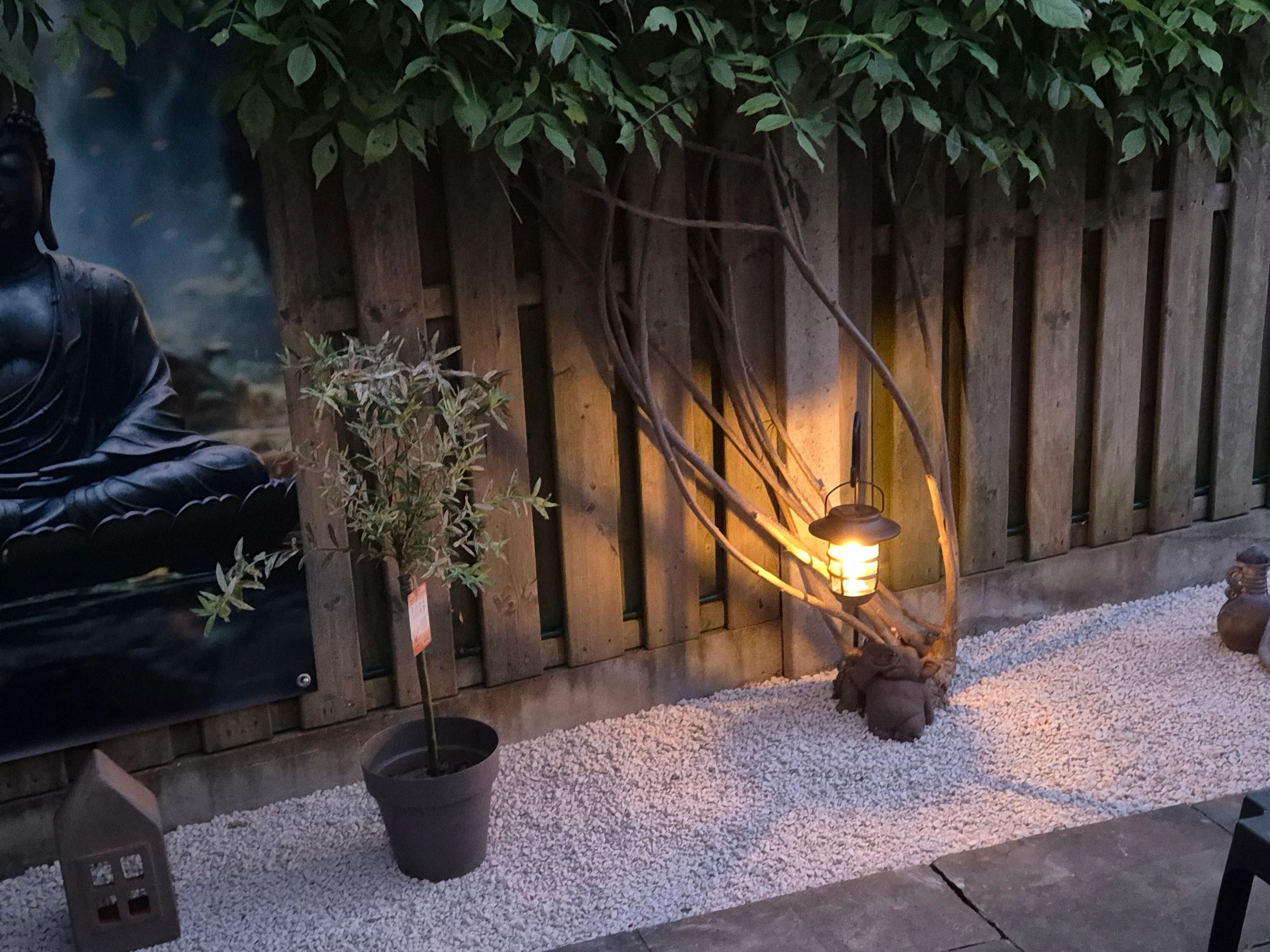2 stuks Zwarte solarlamp Sting - hanglamp, priklamp en tafellamp-in 1