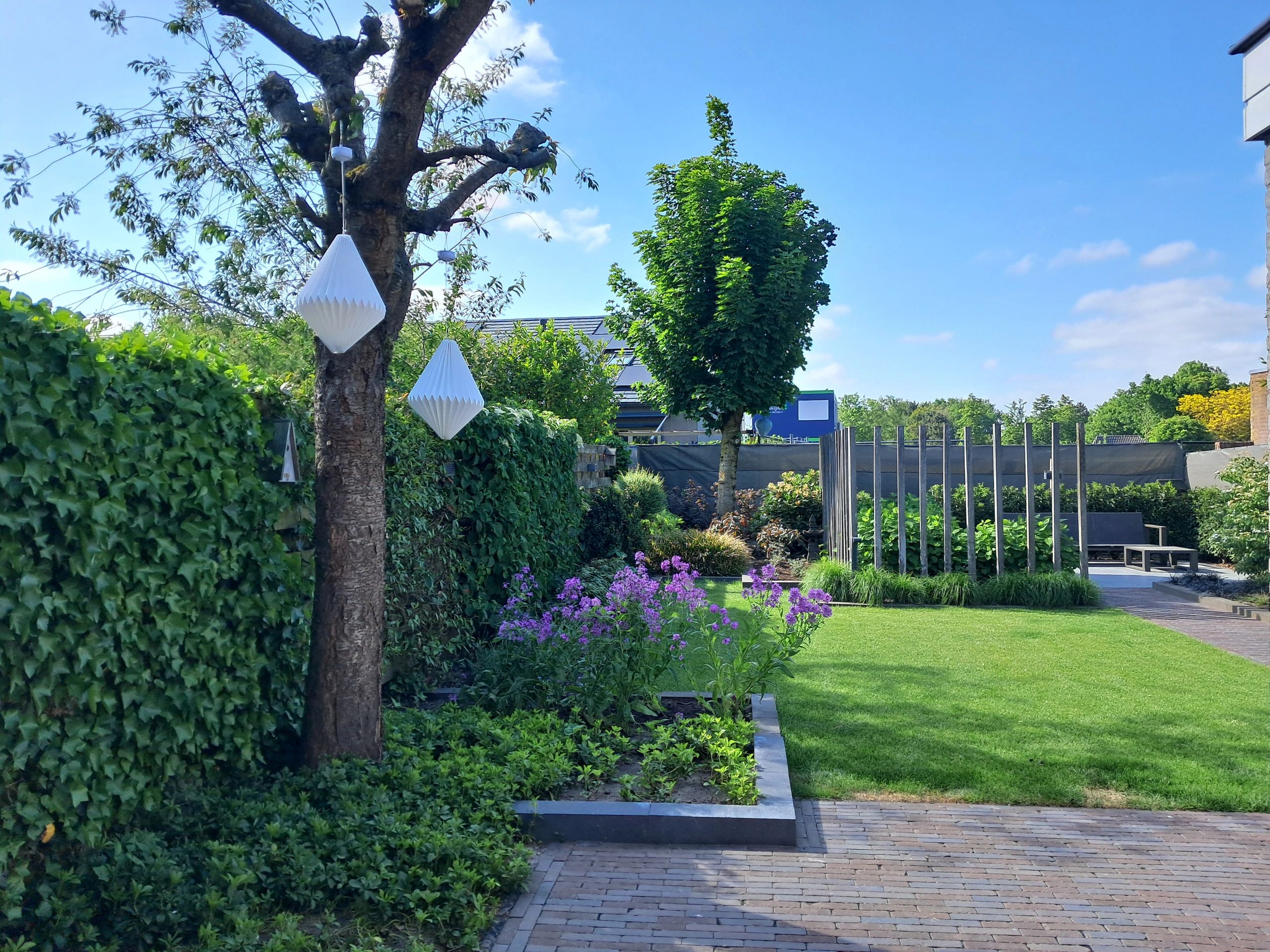 Solar lampion en hanglamp Lima met warm wit licht