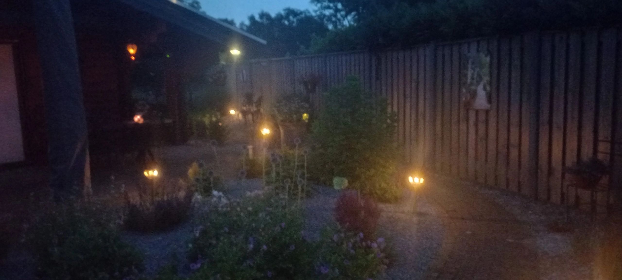 Solar priklamp Prickle met warm wit licht set van 2