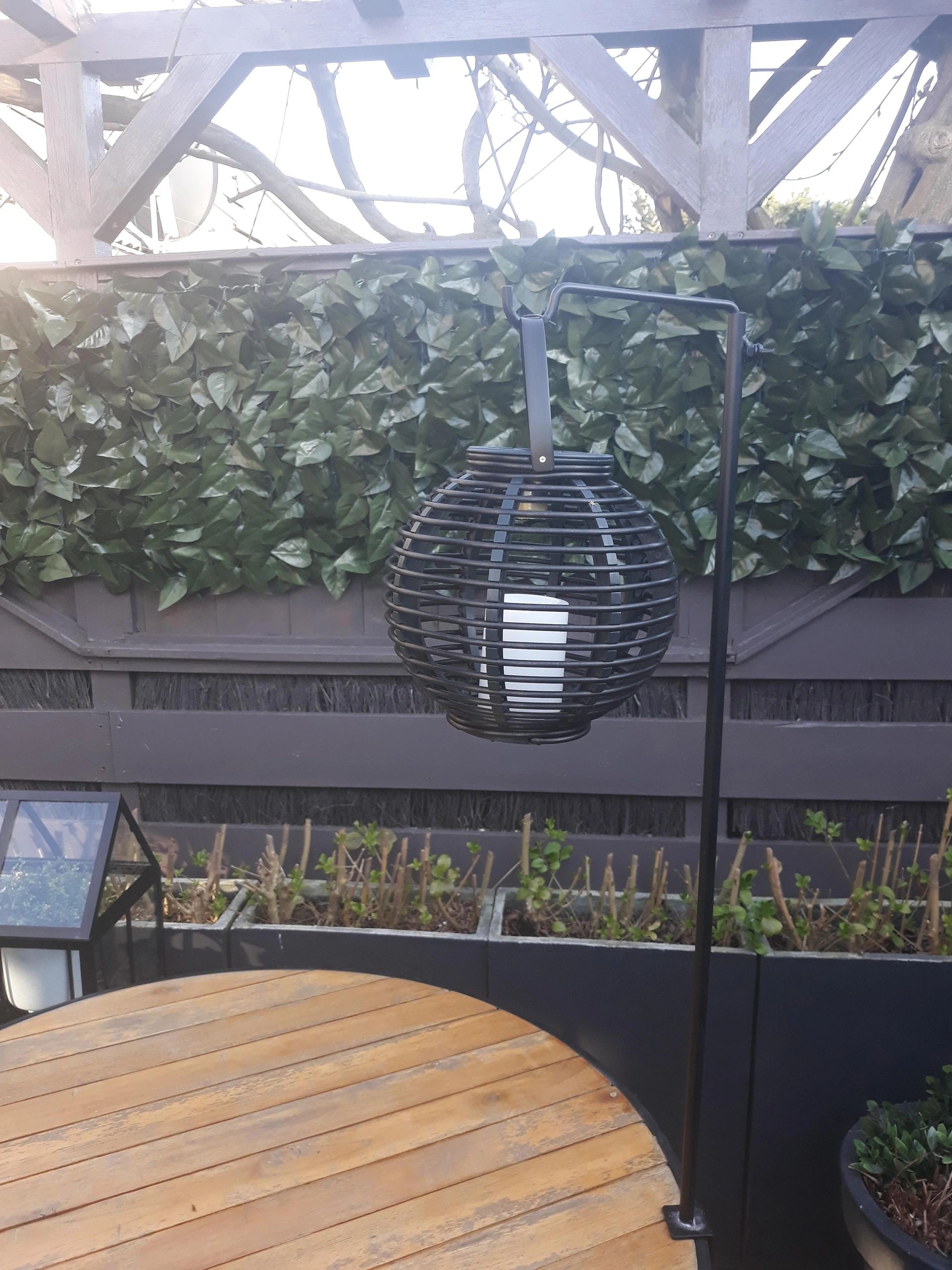 Twee stuks Solar Lantaarn Basket Medium Rotanlook lamp op zonne energie