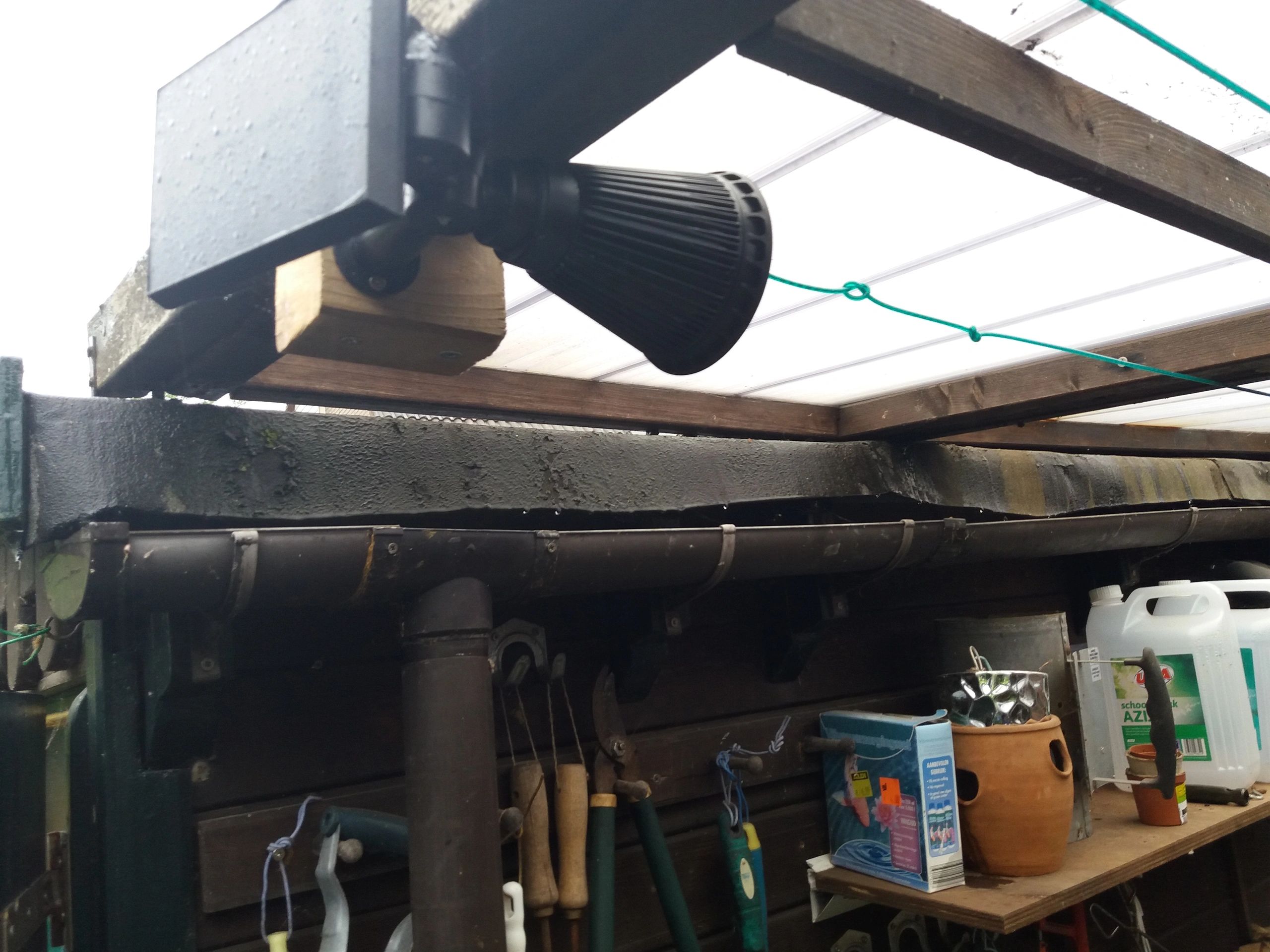 Solar wandspot Highlight voor wandmontage of grondspies - buitenlamp op zonne energie warm wit