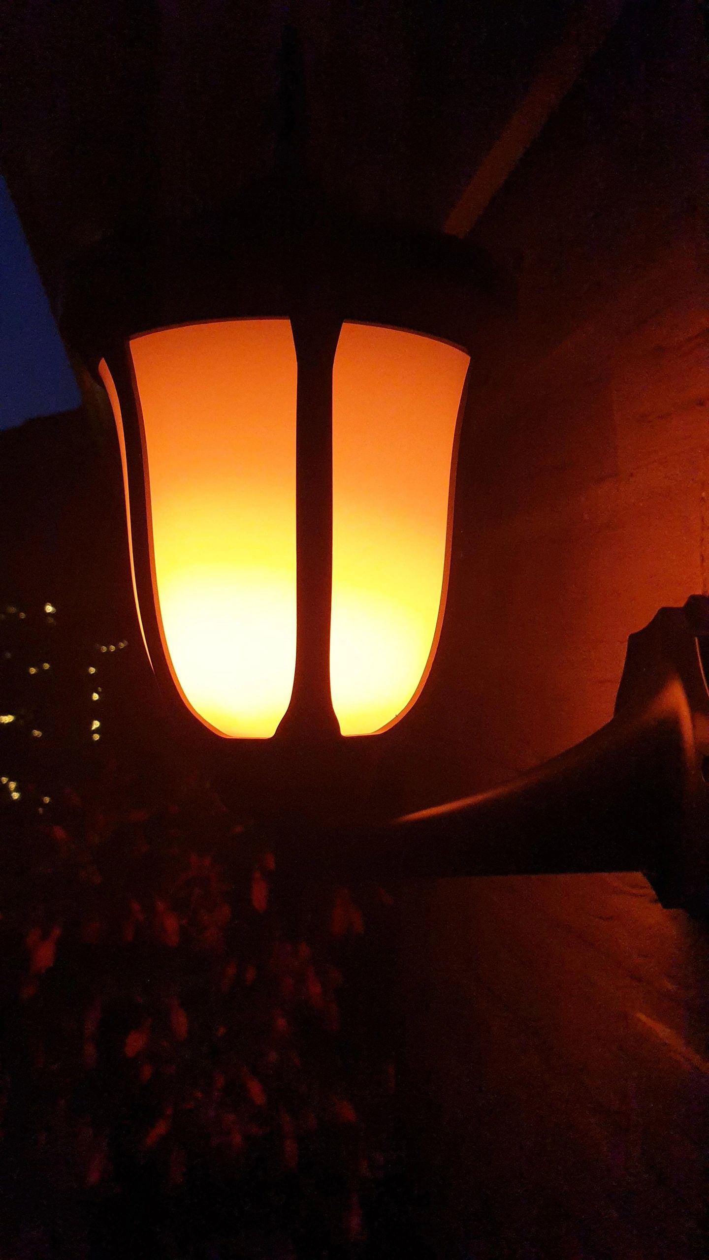 Solar wandlamp Pieck met vlameffect en schemersensor voordeelset 4