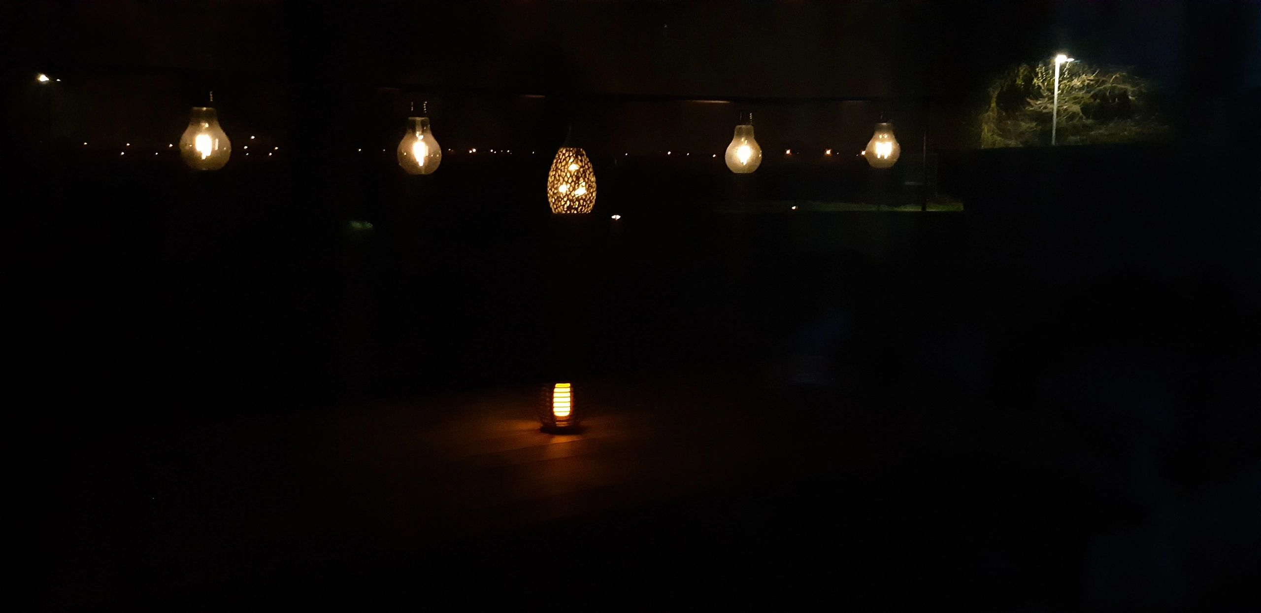 Solar hanglamp Saga Taupe met schemersensor