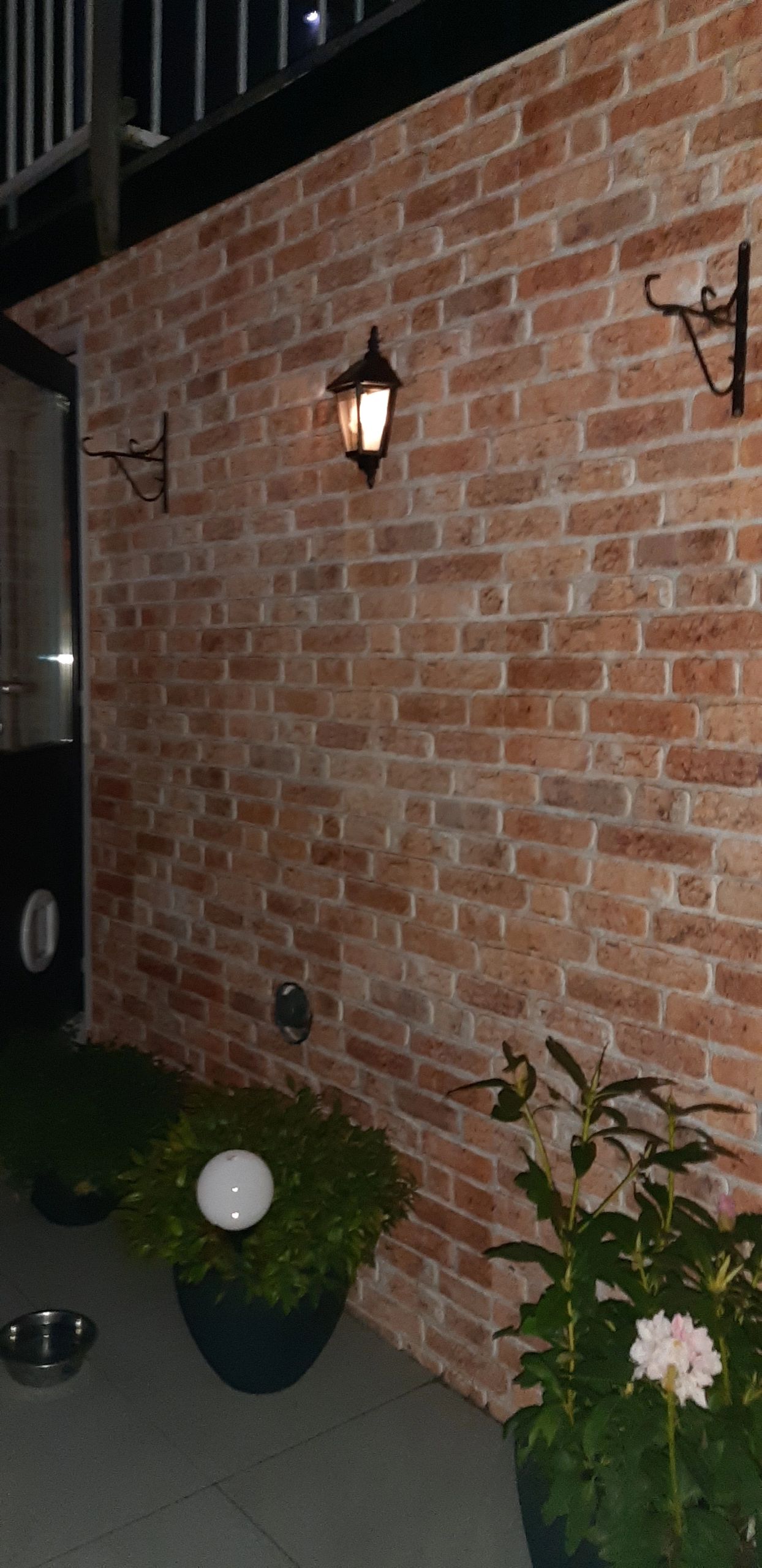 Solar wandlamp Monty klassieke buitenlamp op zonne energie