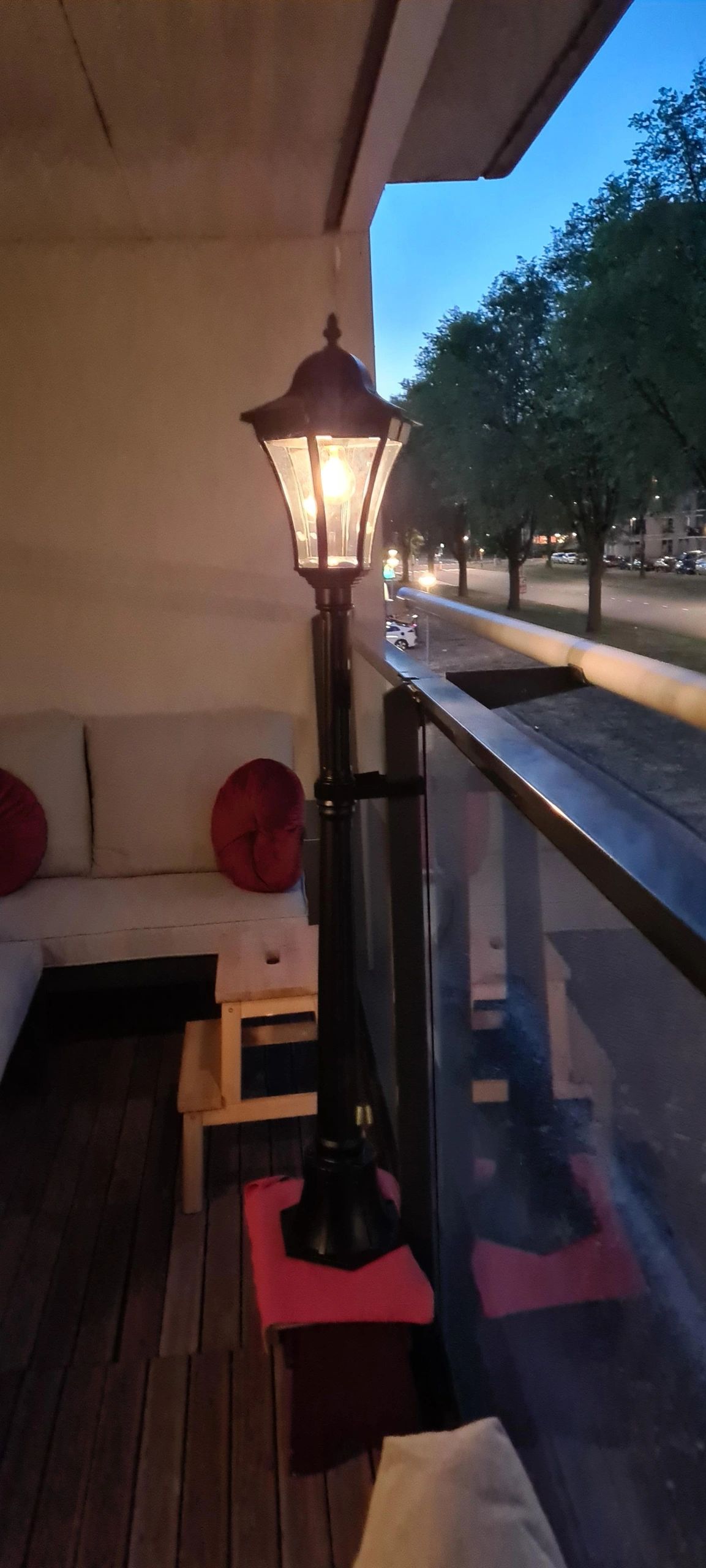 Solar lantaarn Sheffield midden hoog op zonne energie