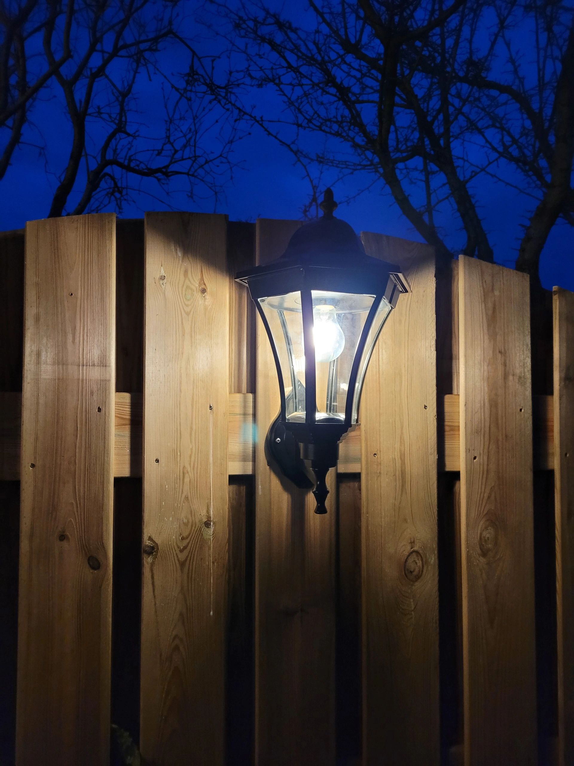 Solar buitenlamp Sheffield wandlamp op zonne energie