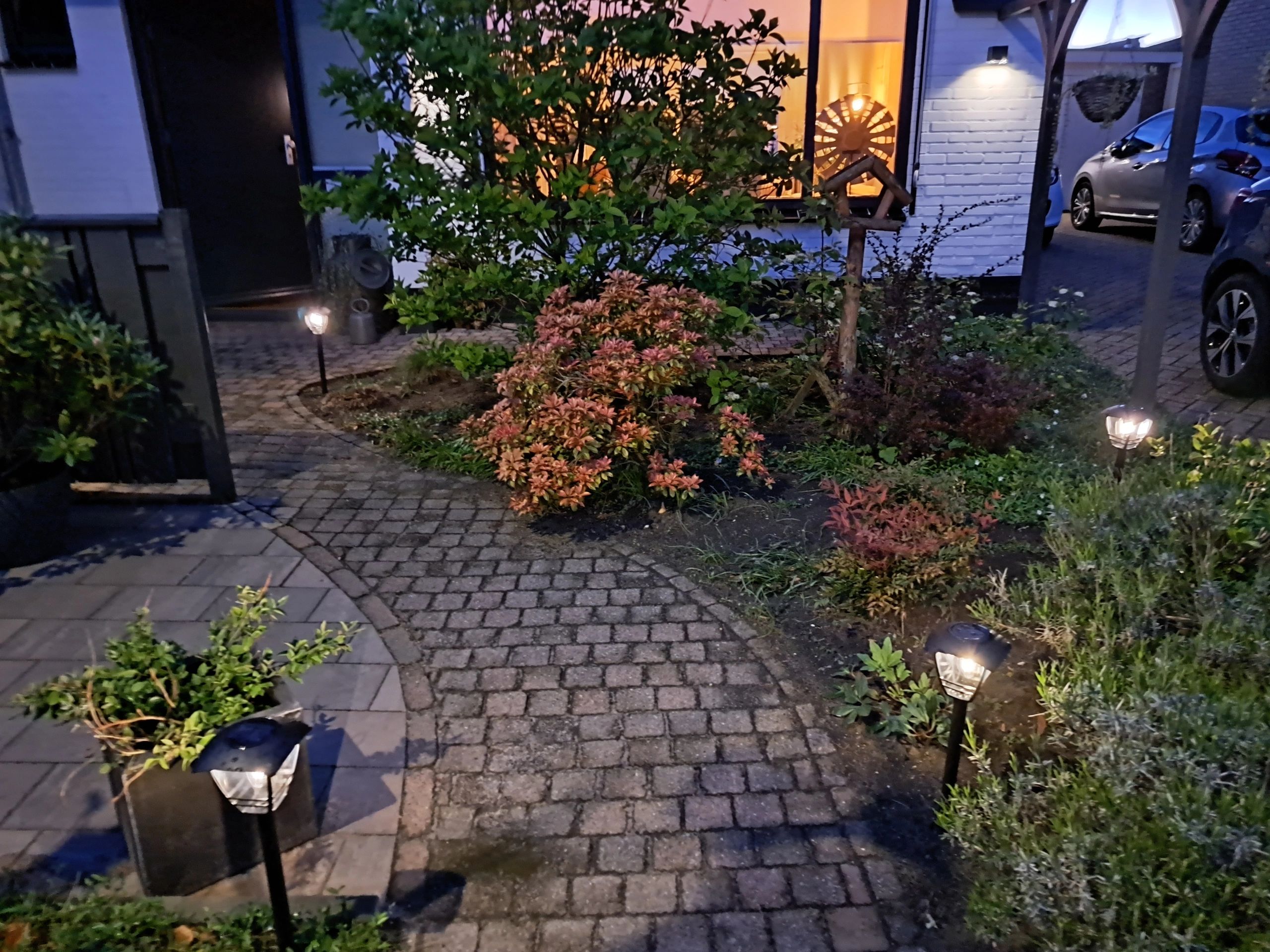 Solar LED wandlamp op zonne energie Sven recht