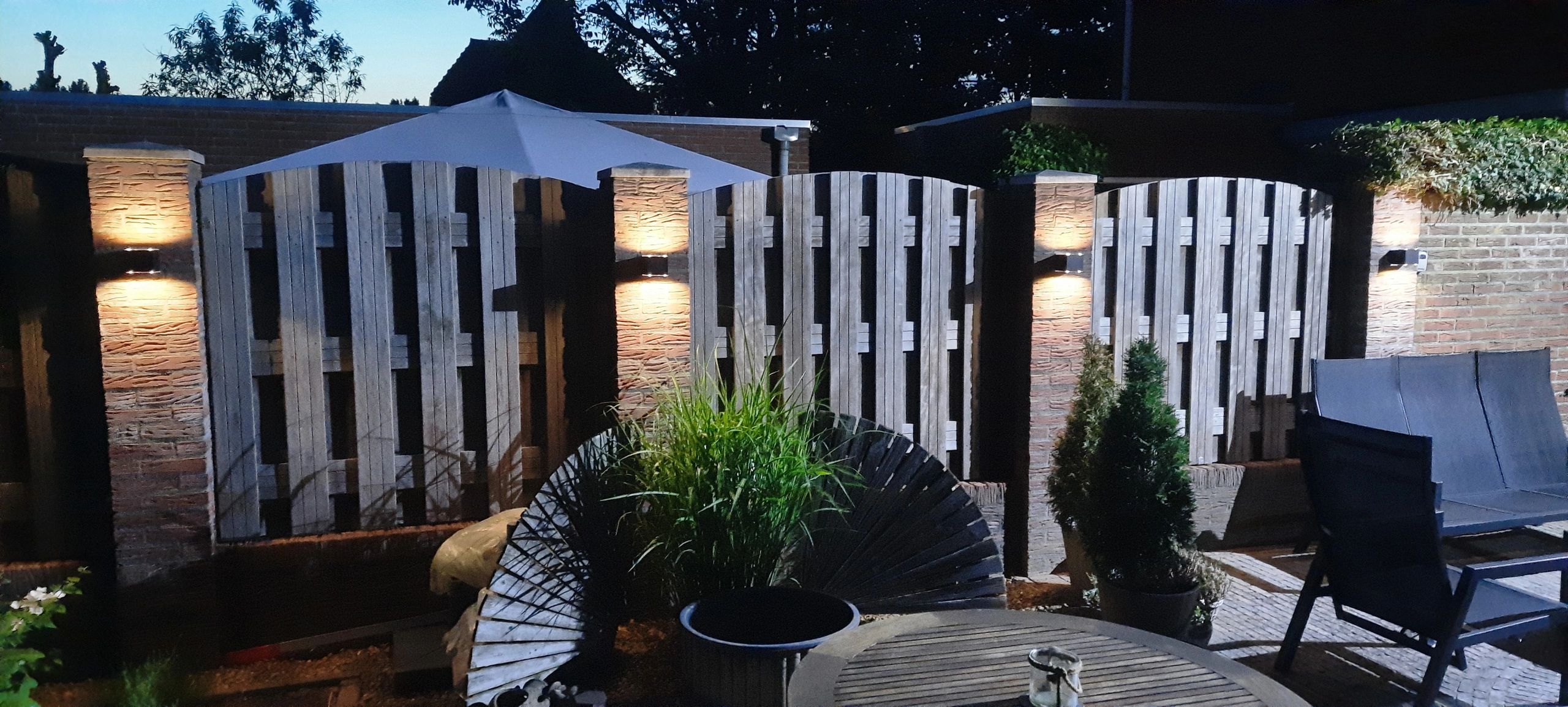 Solar LED wandlamp up downlight Emme recht - Voordeelset van 2 stuks