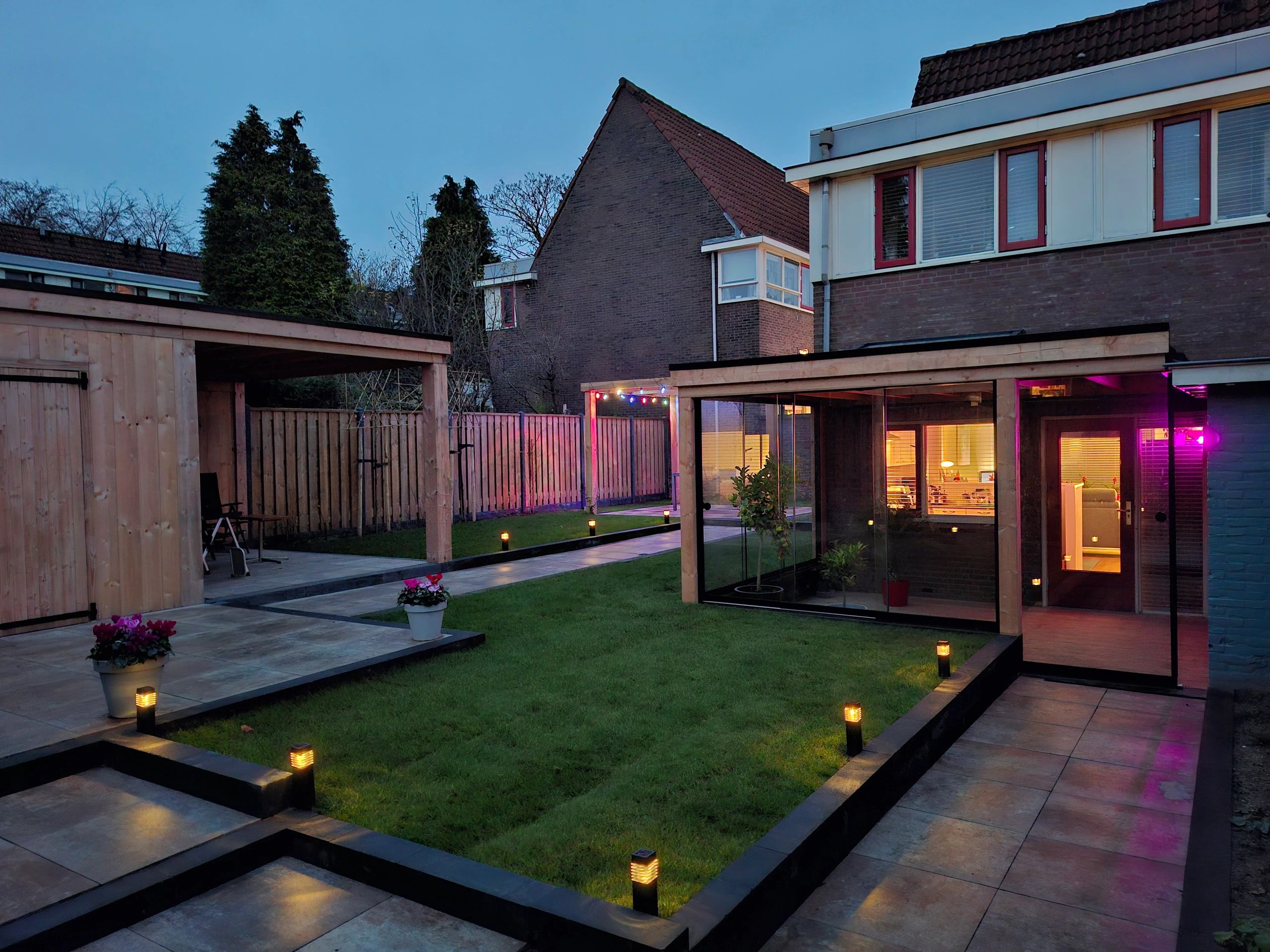 Solar priklamp Condor met warm wit licht voordeelset van 4