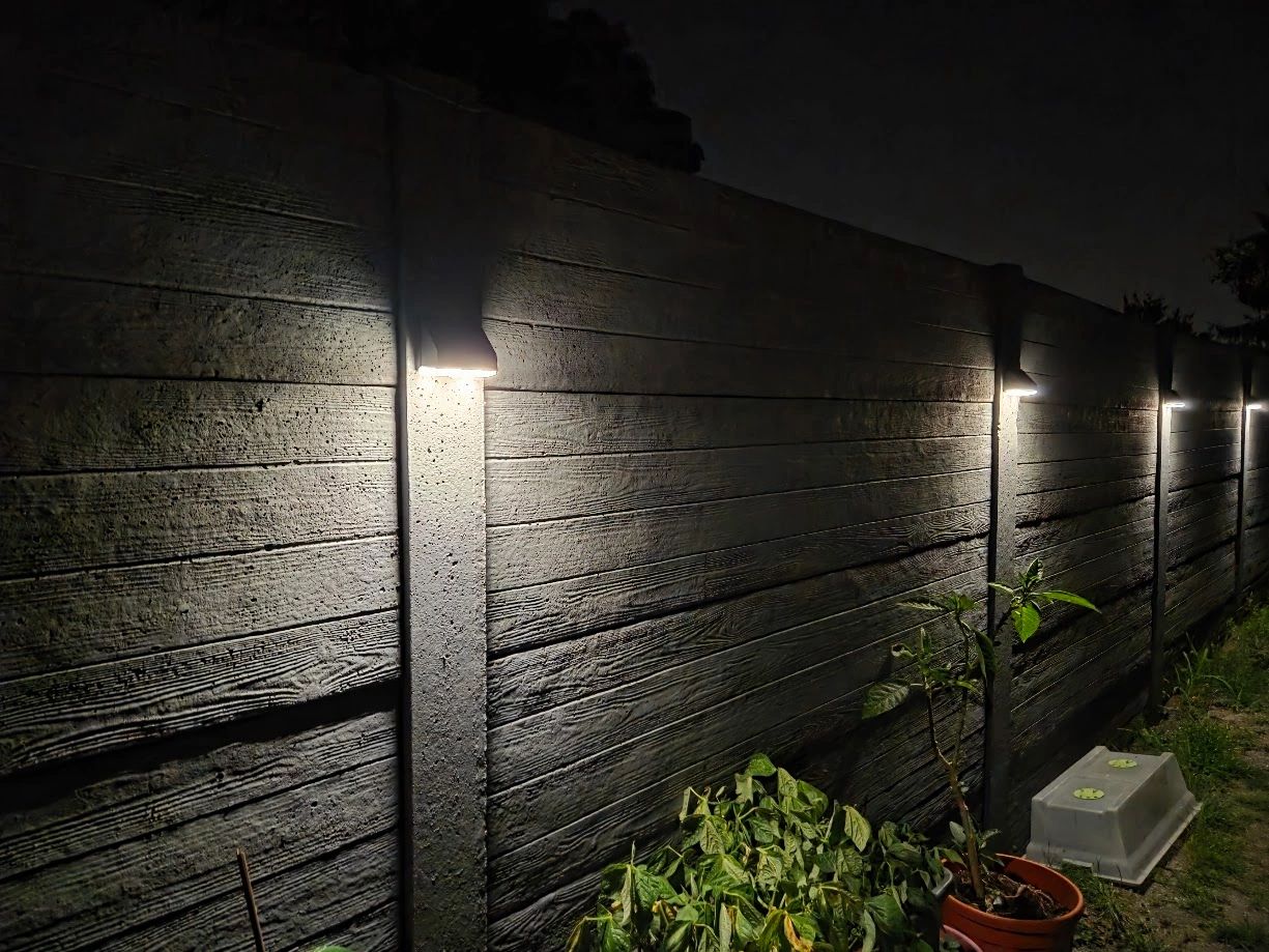 Solar Wandlamp Beam met schemer- en bewegingssensor op zonne-energie set van 4 stuks