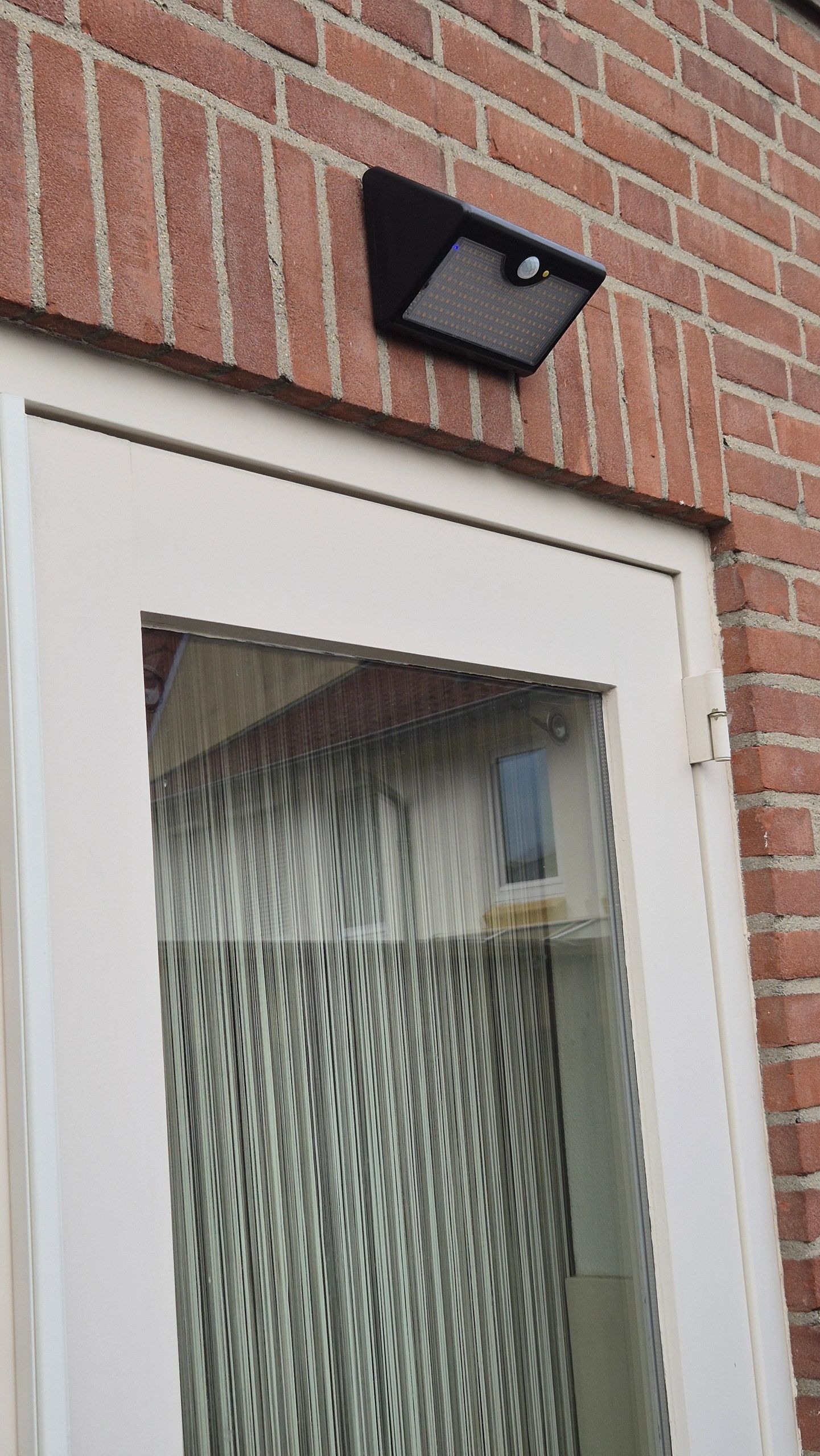 Solar buitenlamp wandlamp Motion IV met bewegingsmelder op zonne energie