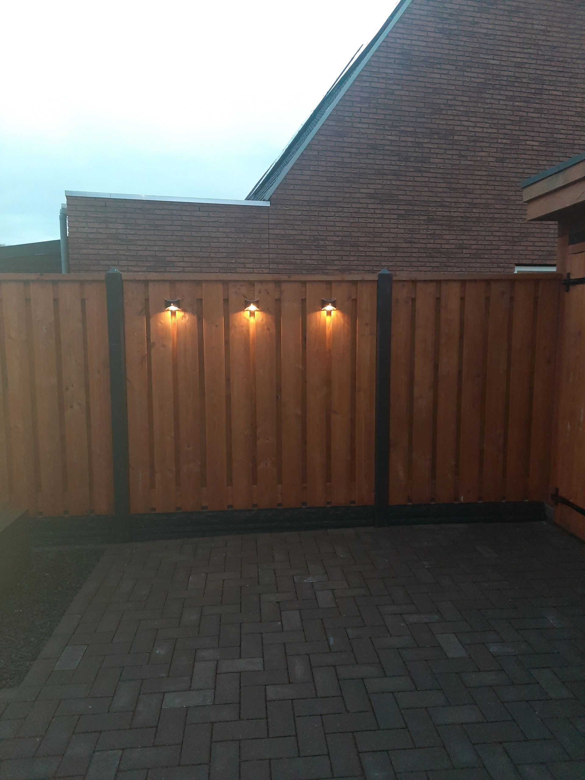 3x Solar wandlamp Flint zwart met bewegingsmelder op zonne energie Warm wit