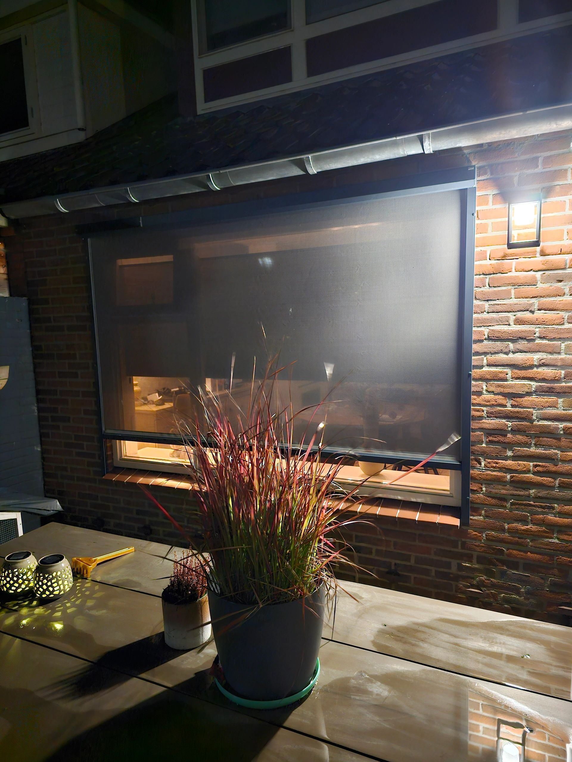 Solar LED wandlamp Svea op zonne energie