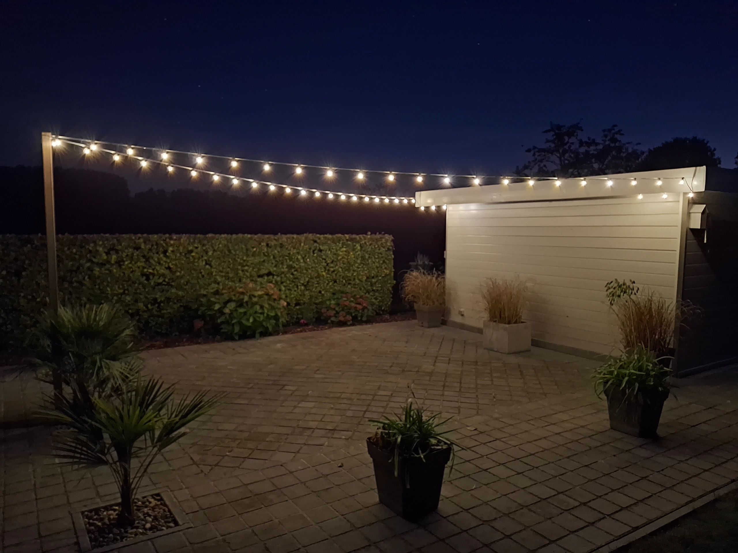 Solar lichtslinger Chain met 30 warm witte led filament lampen
