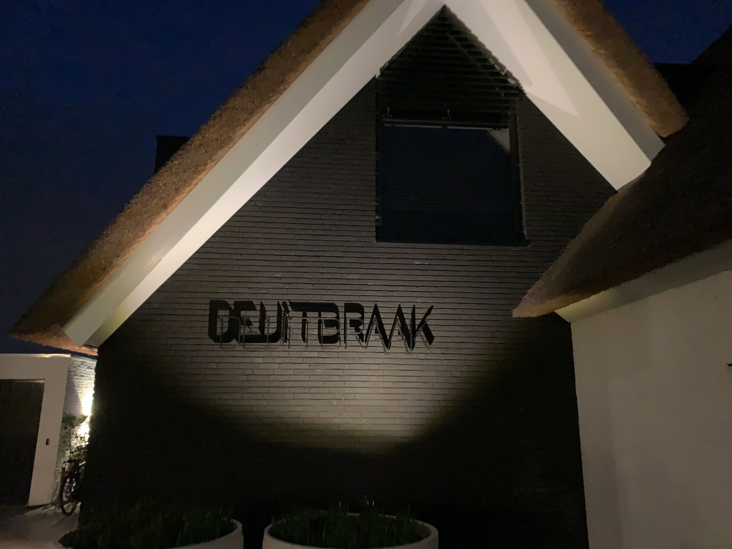 Solar RGBW multicolor breedstraler Rainbow met afstandsbediening