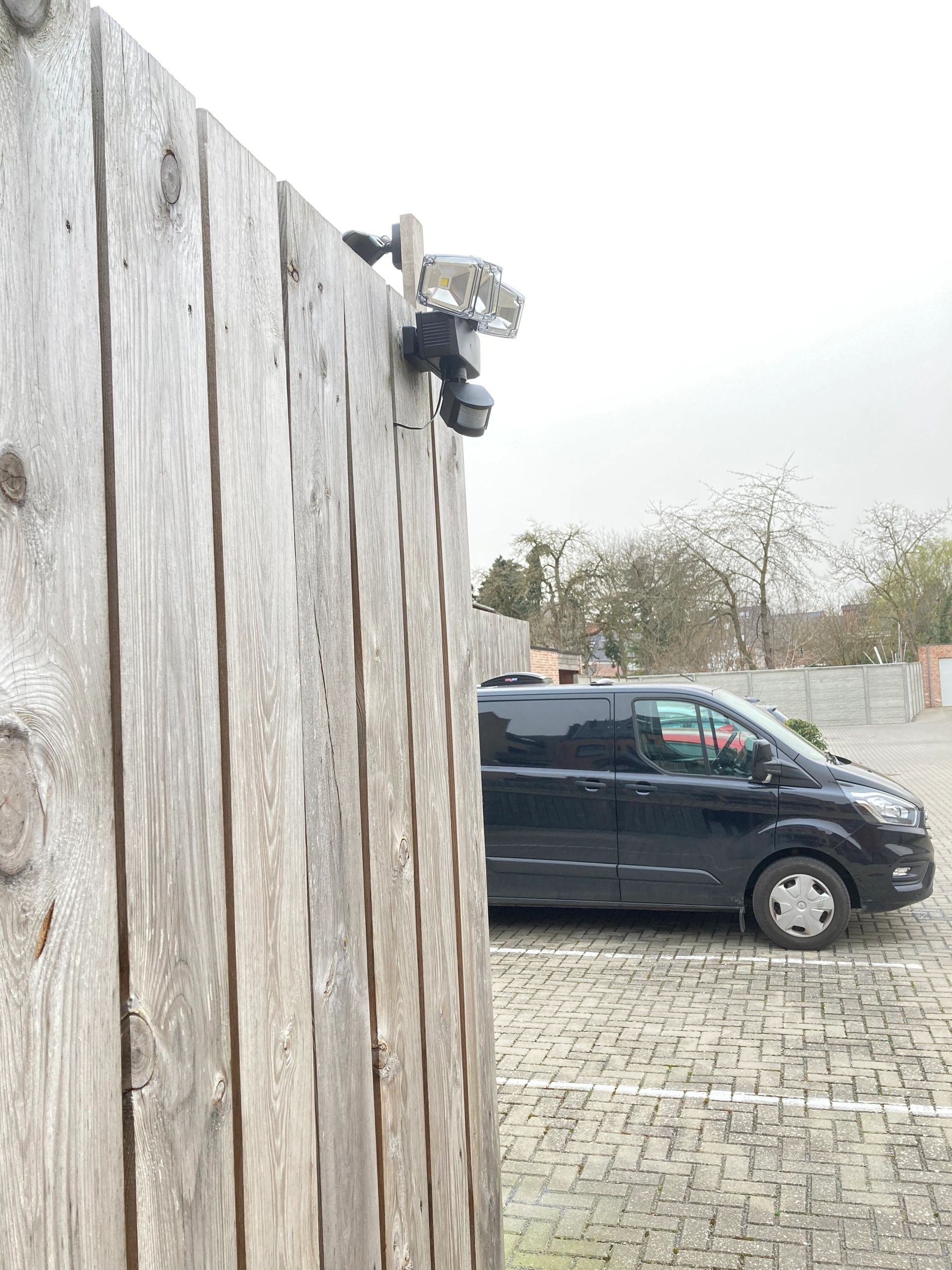 Solar beveiligingslamp James III met bewegingsmelder en los paneel