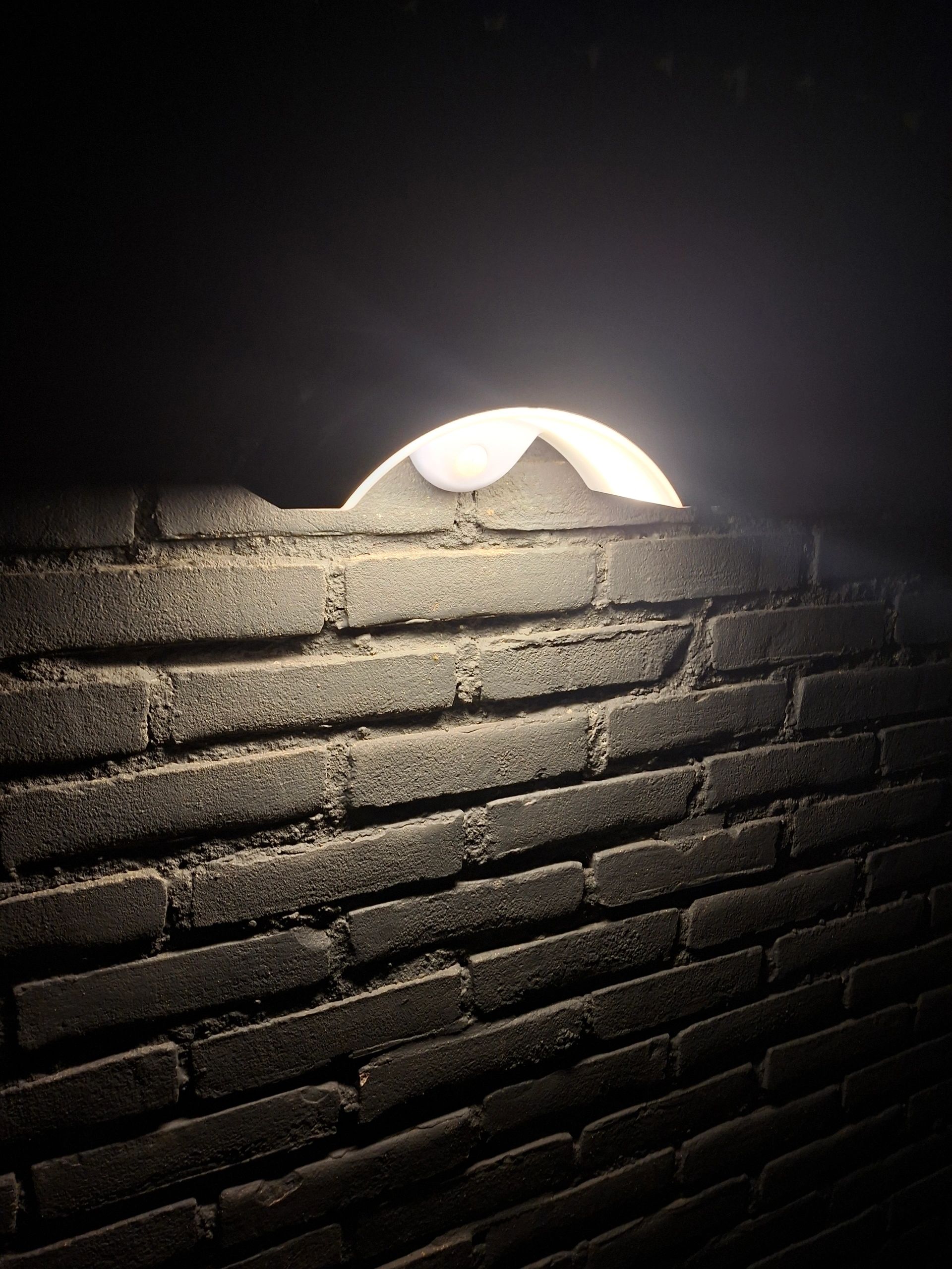 Solar wandlamp Ufo II met bewegingsmelder buitenlamp op zonne energie