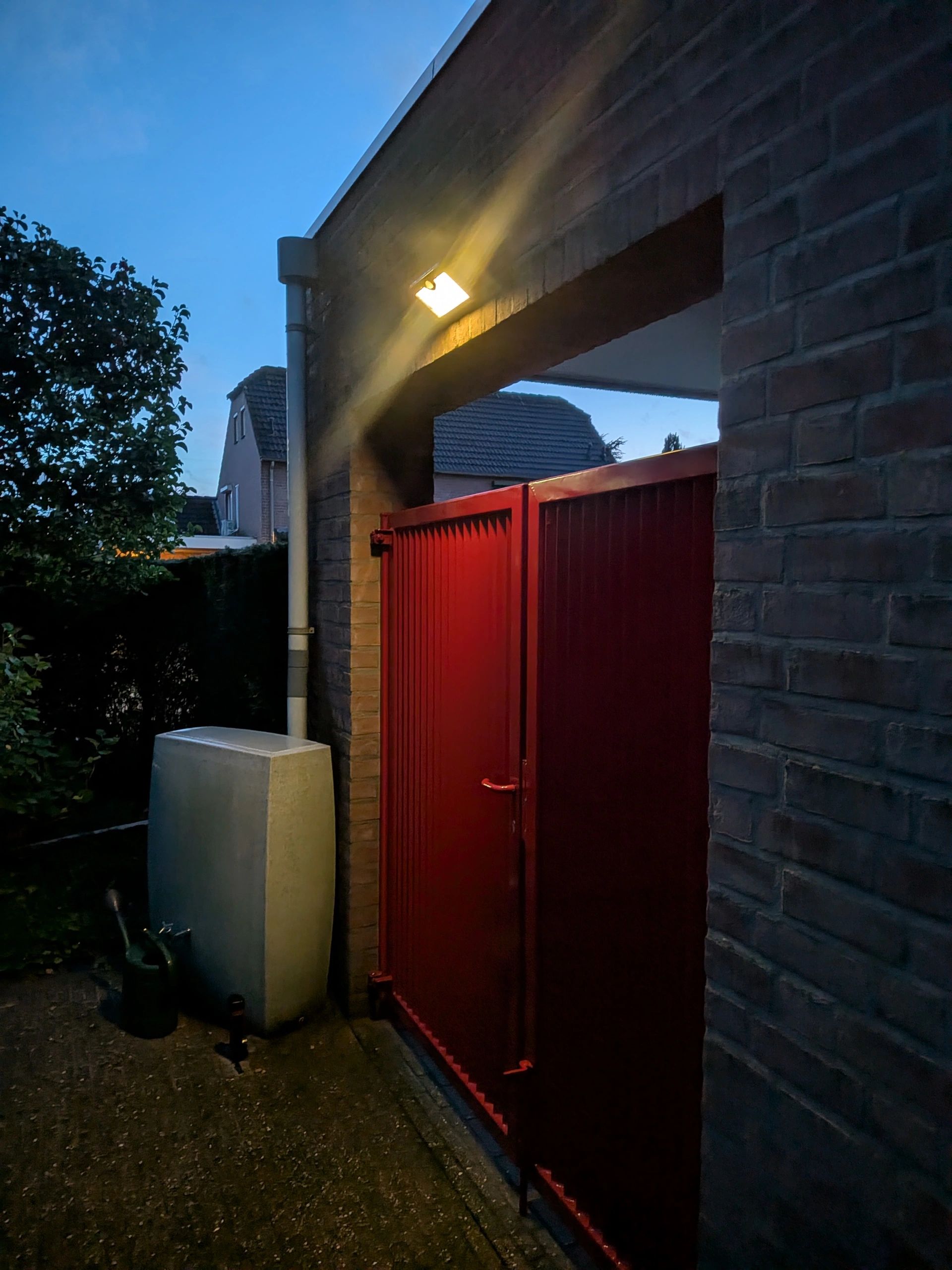 Solar buitenlamp wandlamp Motion IV met bewegingsmelder op zonne energie