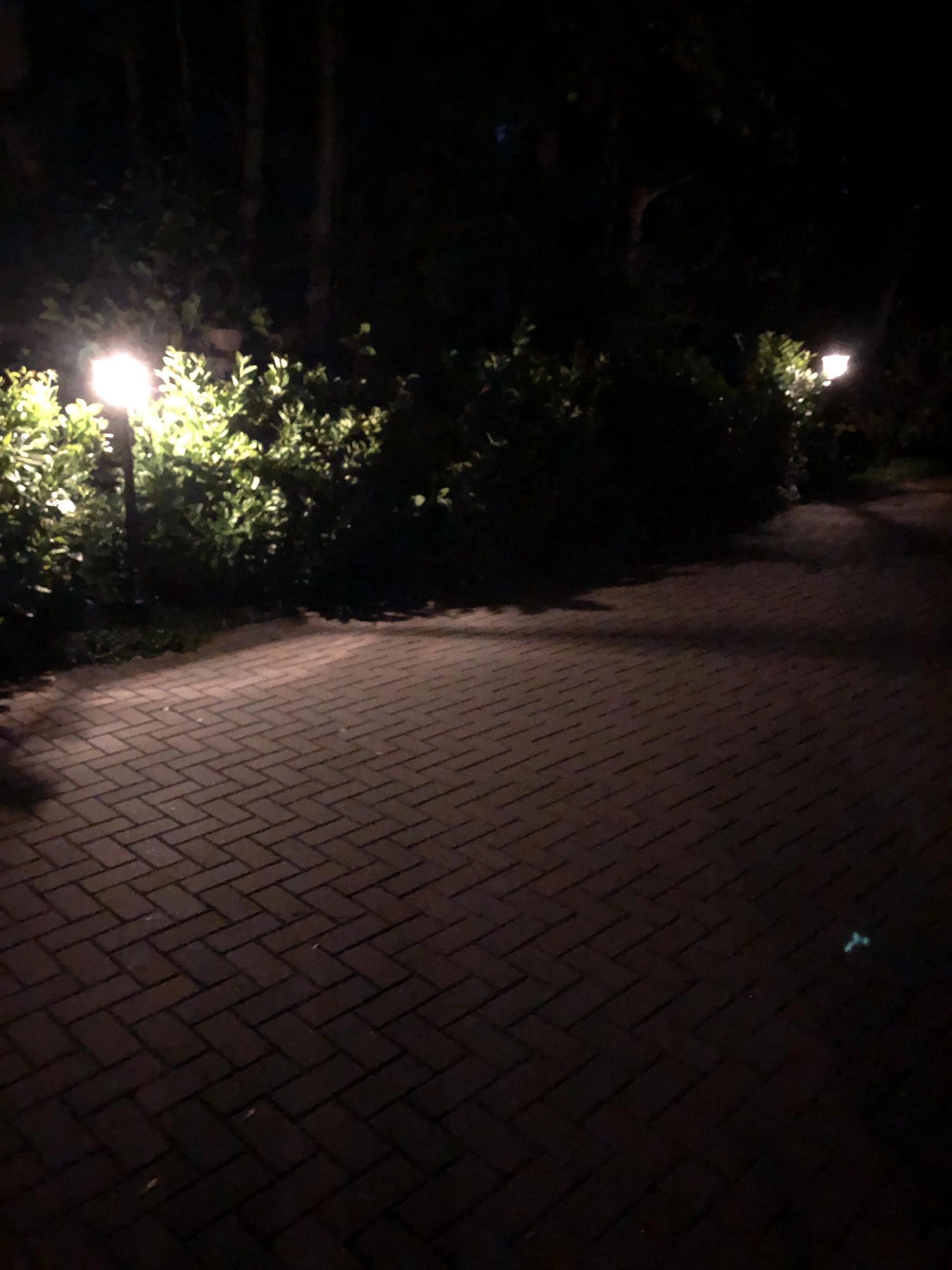 Solar buitenlamp London lantaarn midden hoog zwart op zonne energie