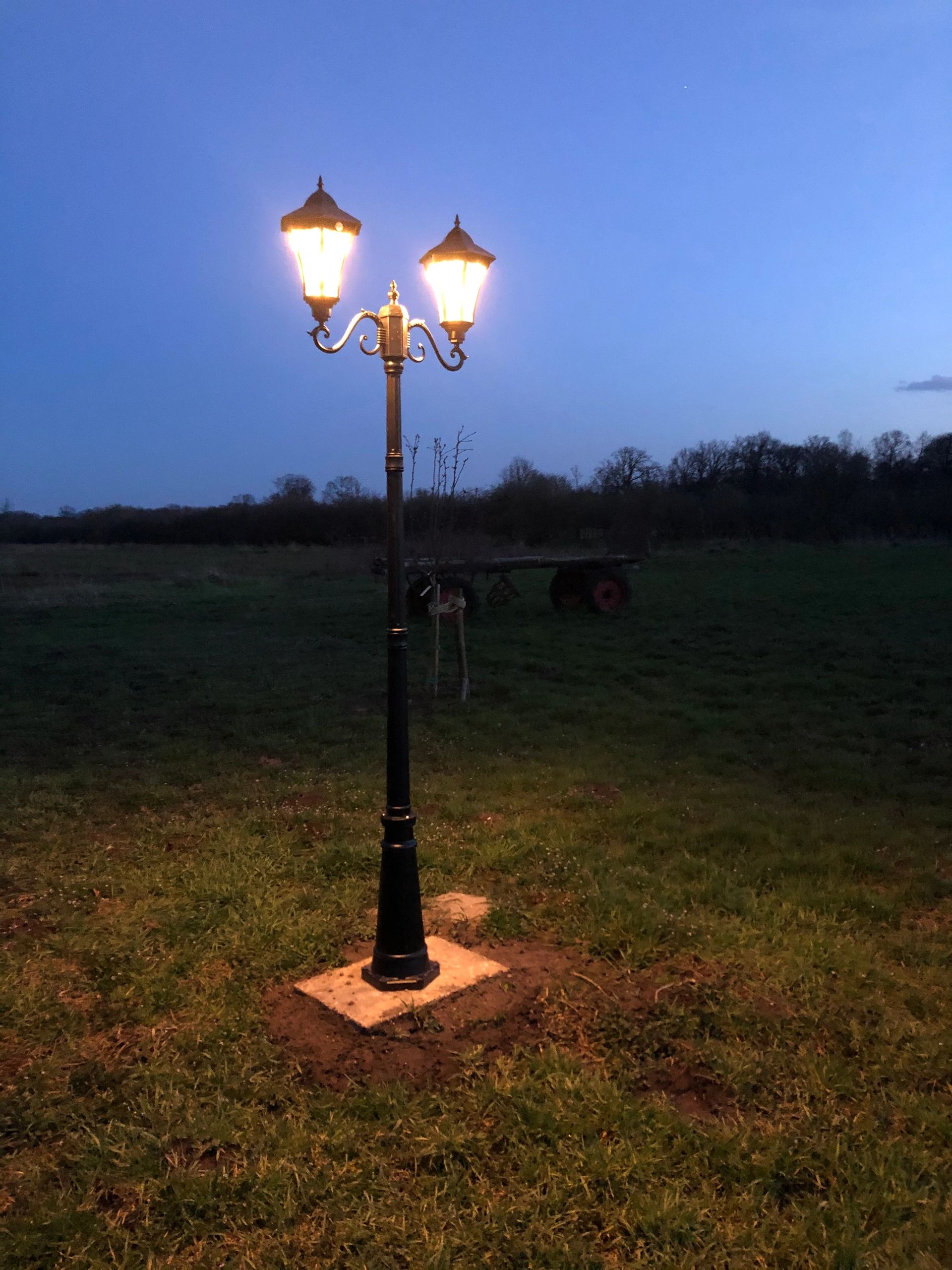 Solar lantaarn 2-lichts Sheffield hoog op zonne energie