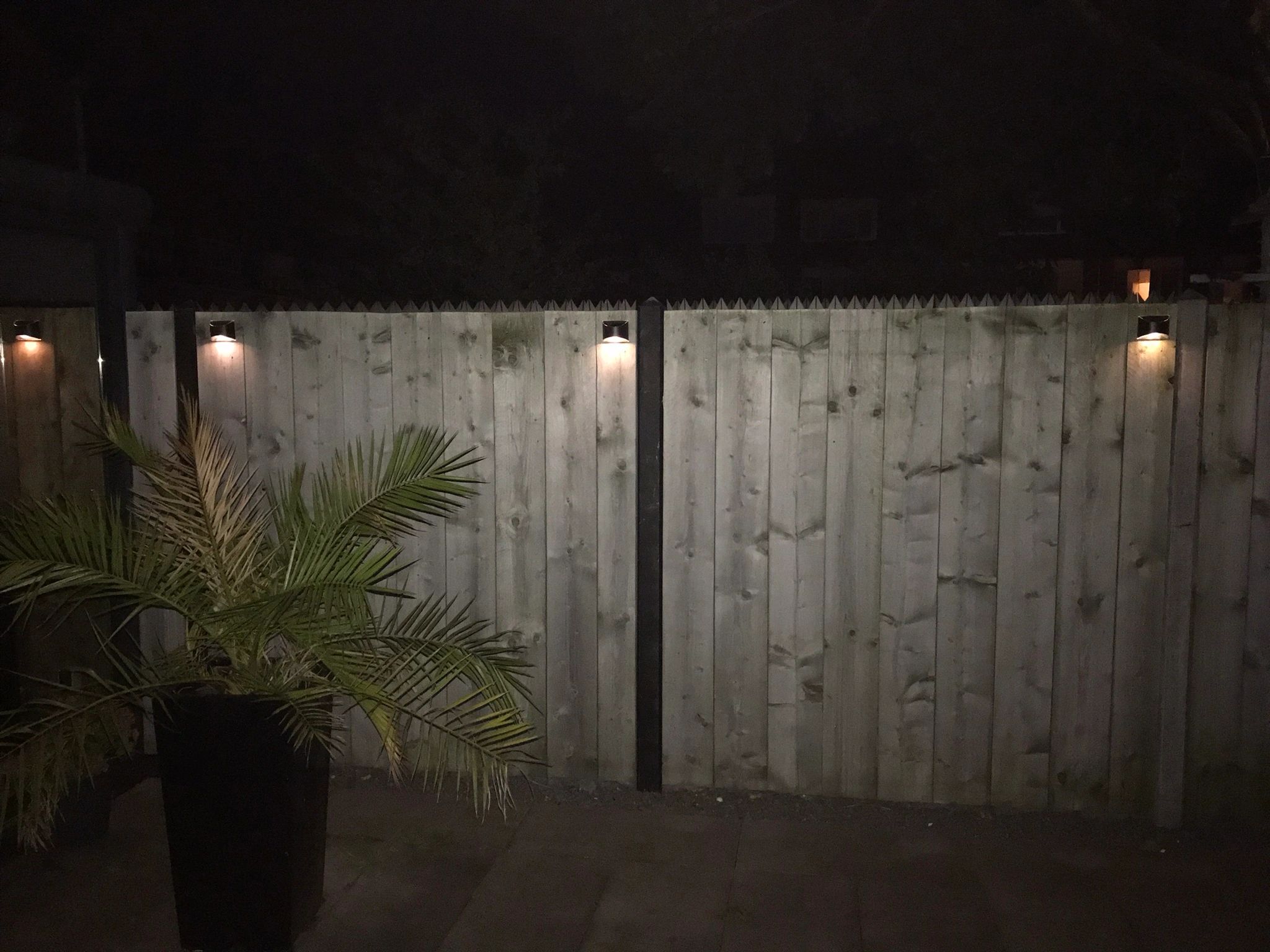 Solar beveiligingslamp James III met bewegingsmelder en los paneel