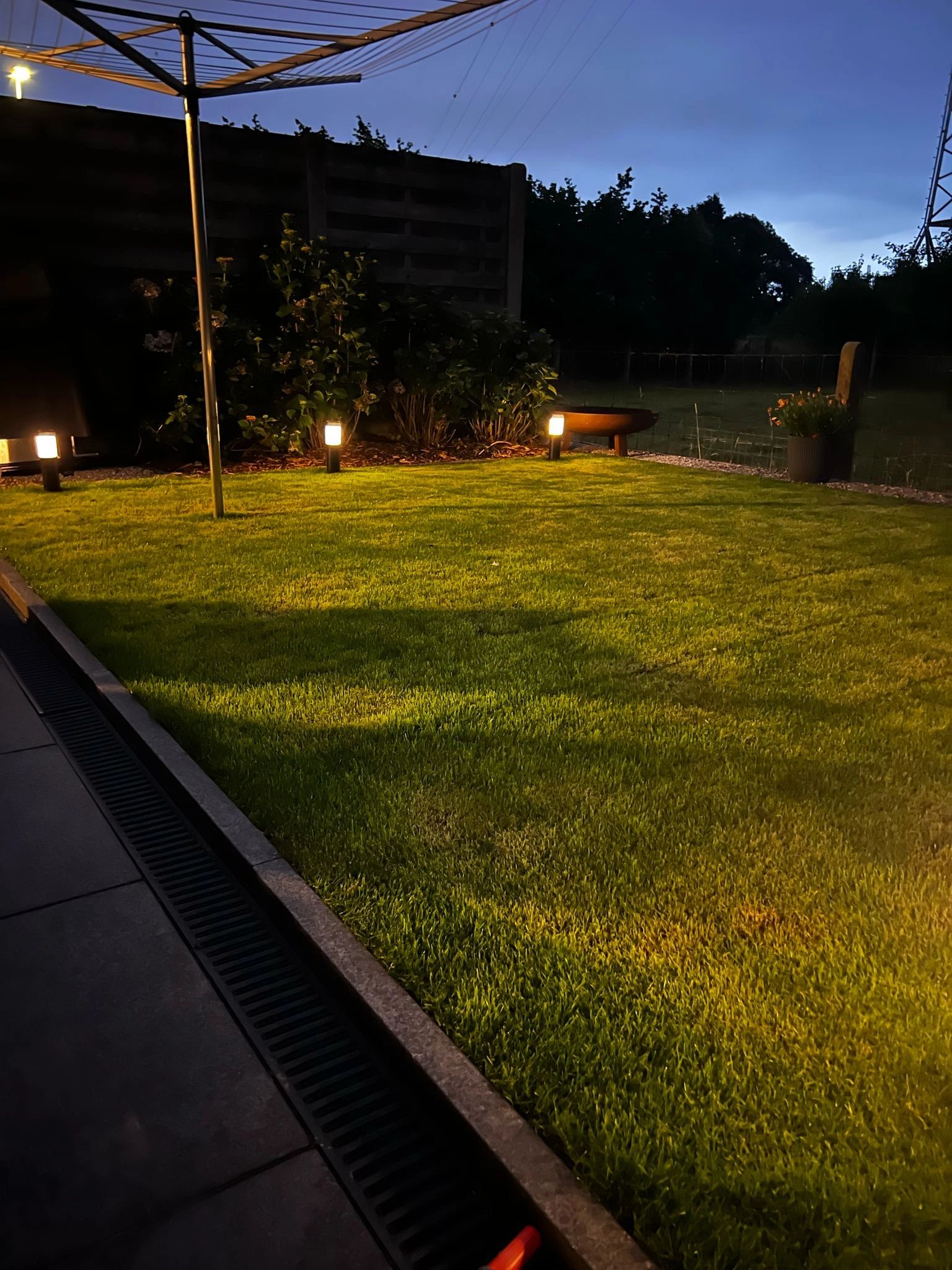 Solar priklamp Lucifer zwart padverlichting op zonne-energie (2 stuks)