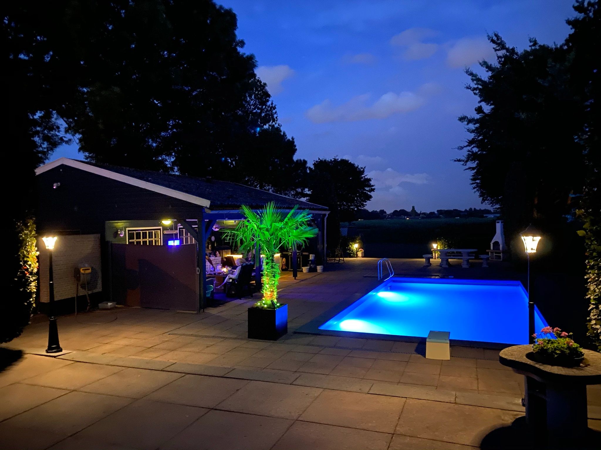 Solar lantaarn Sheffield midden hoog op zonne energie