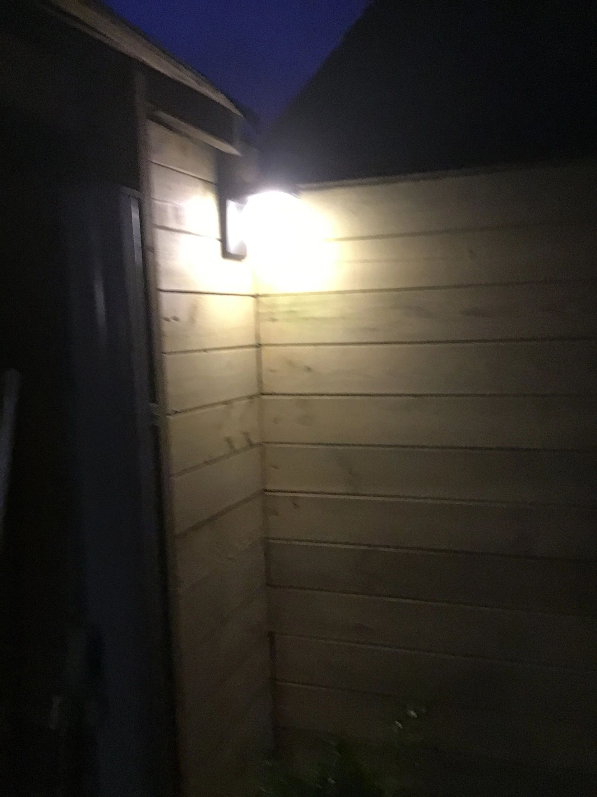 Solar wandlamp Moon met bewegingssensor op zonne-energie