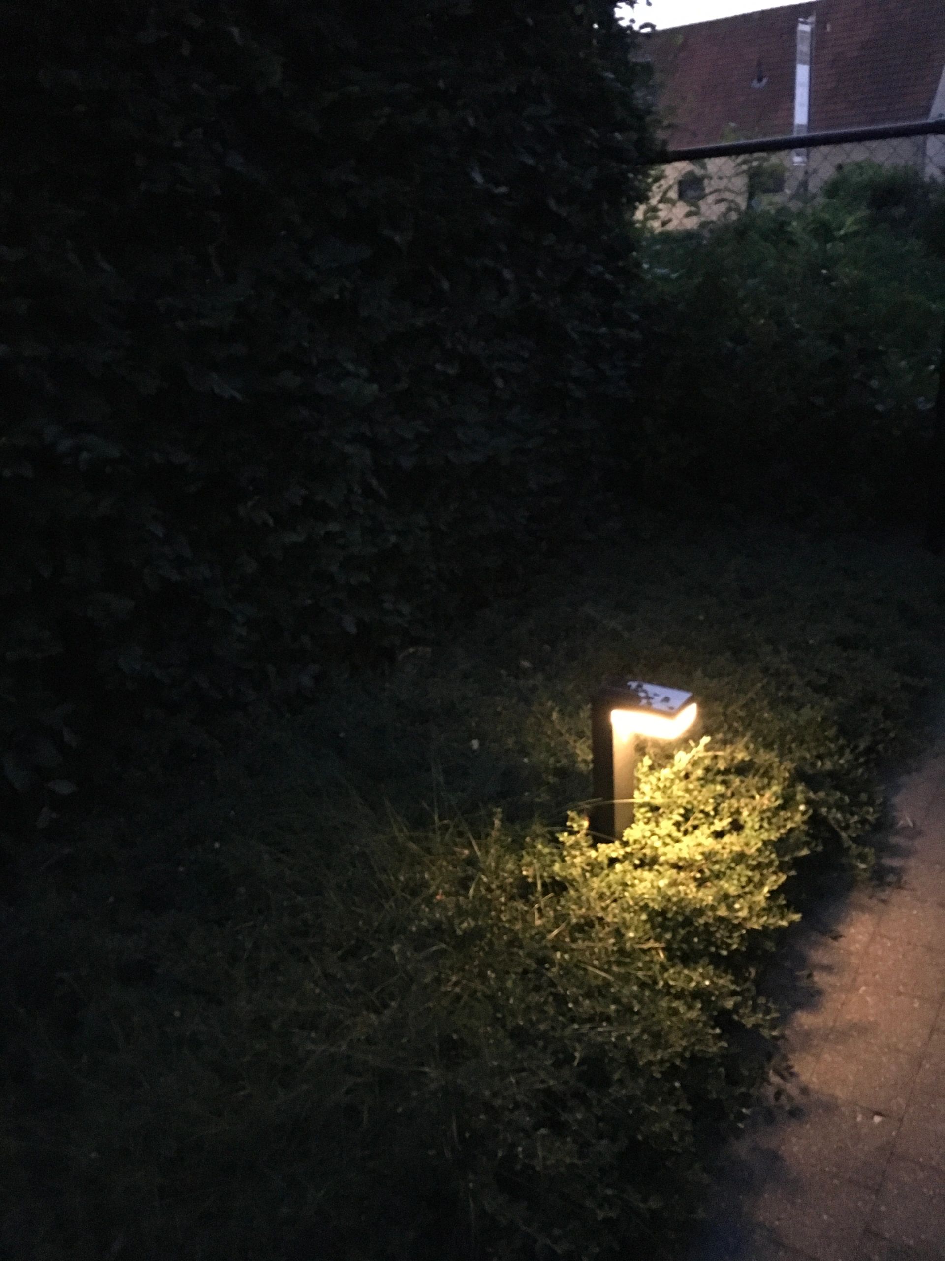 Solar LED staande lamp Oslo met bewegingssensor