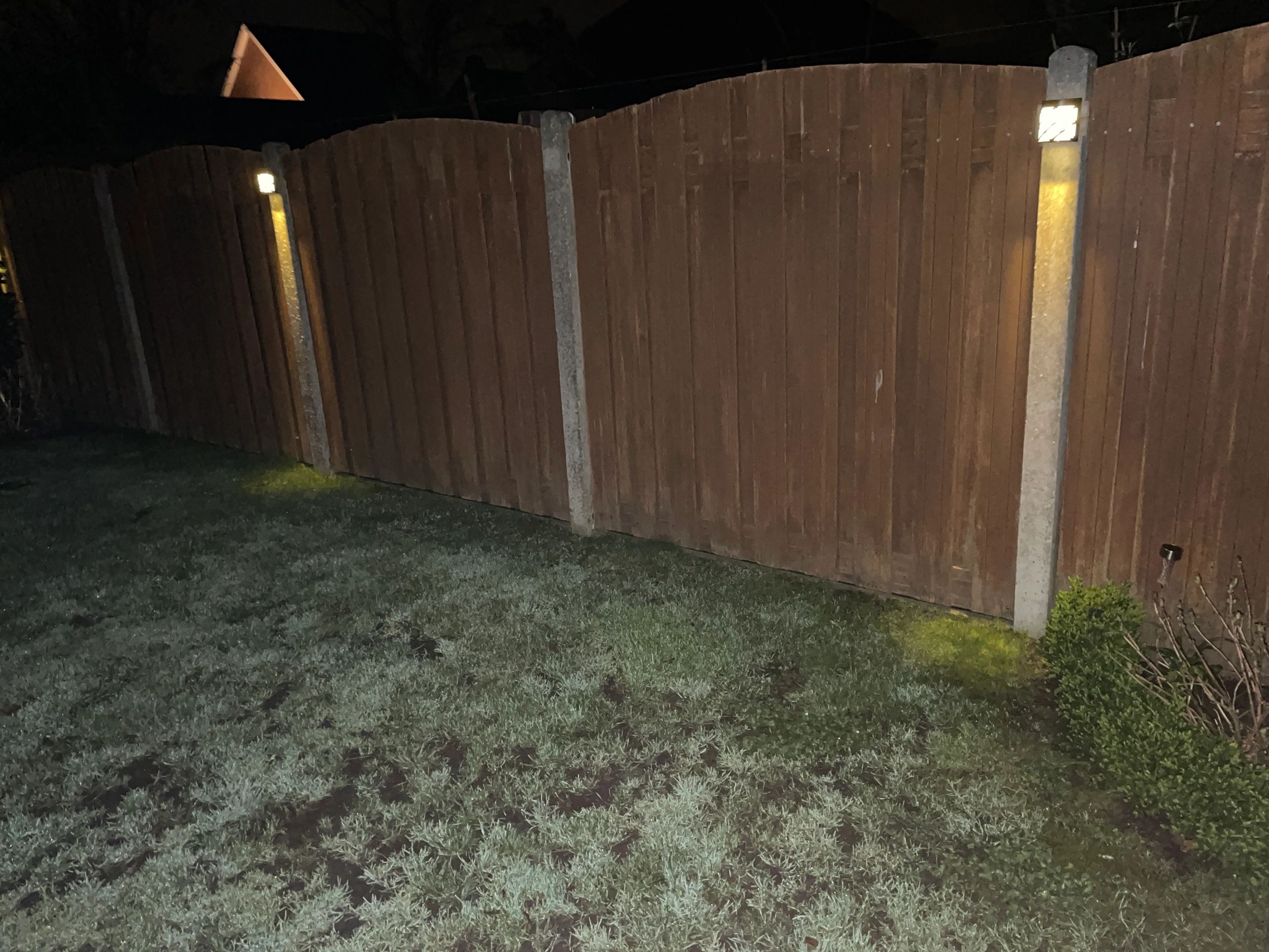 6x Solar wandlamp China zwart 6 leds warm wit buitenlamp op zonne energie