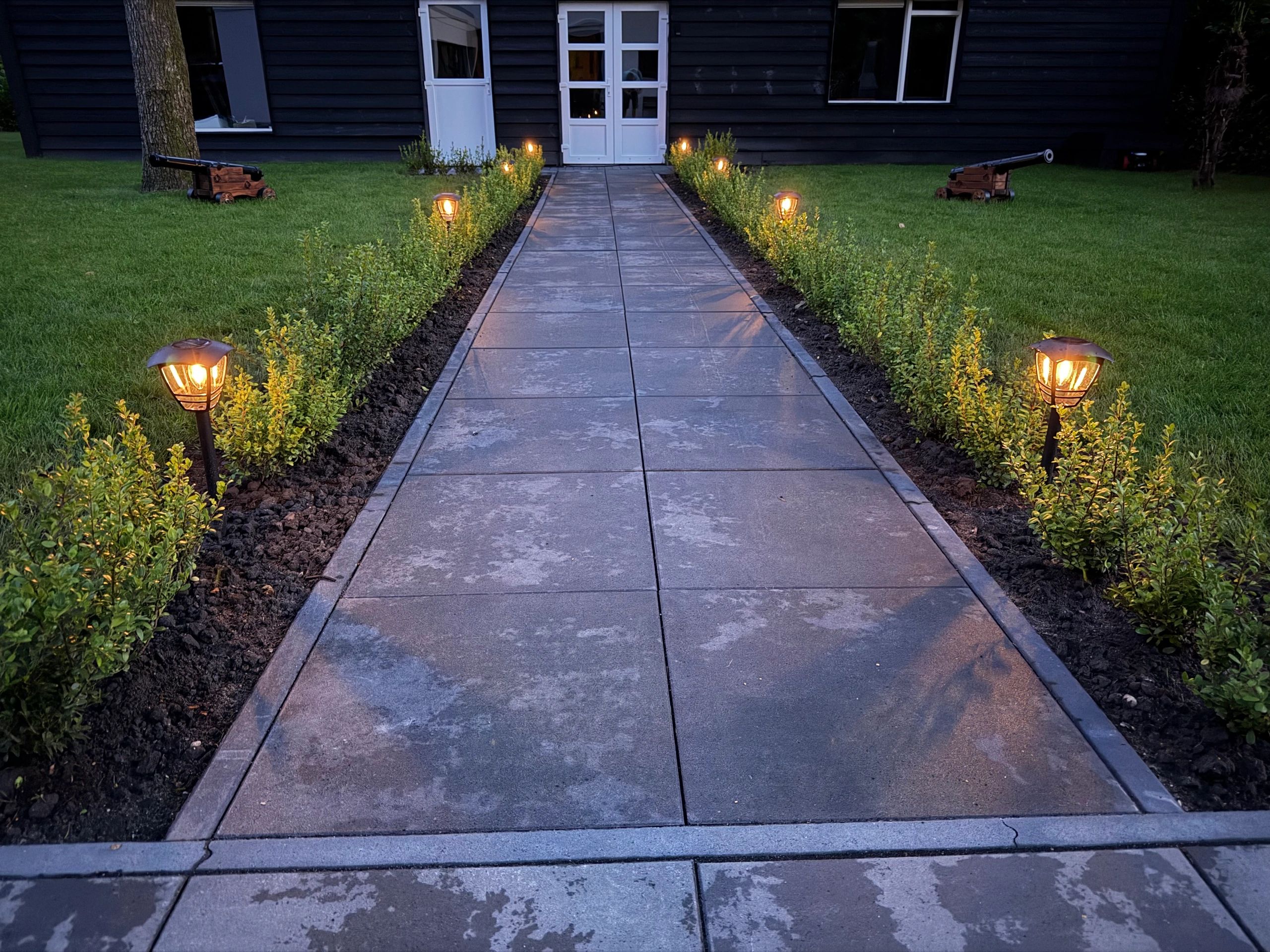 Solar LED priklamp Prickle | Warm wit licht | Voordeelset van 4 stuks