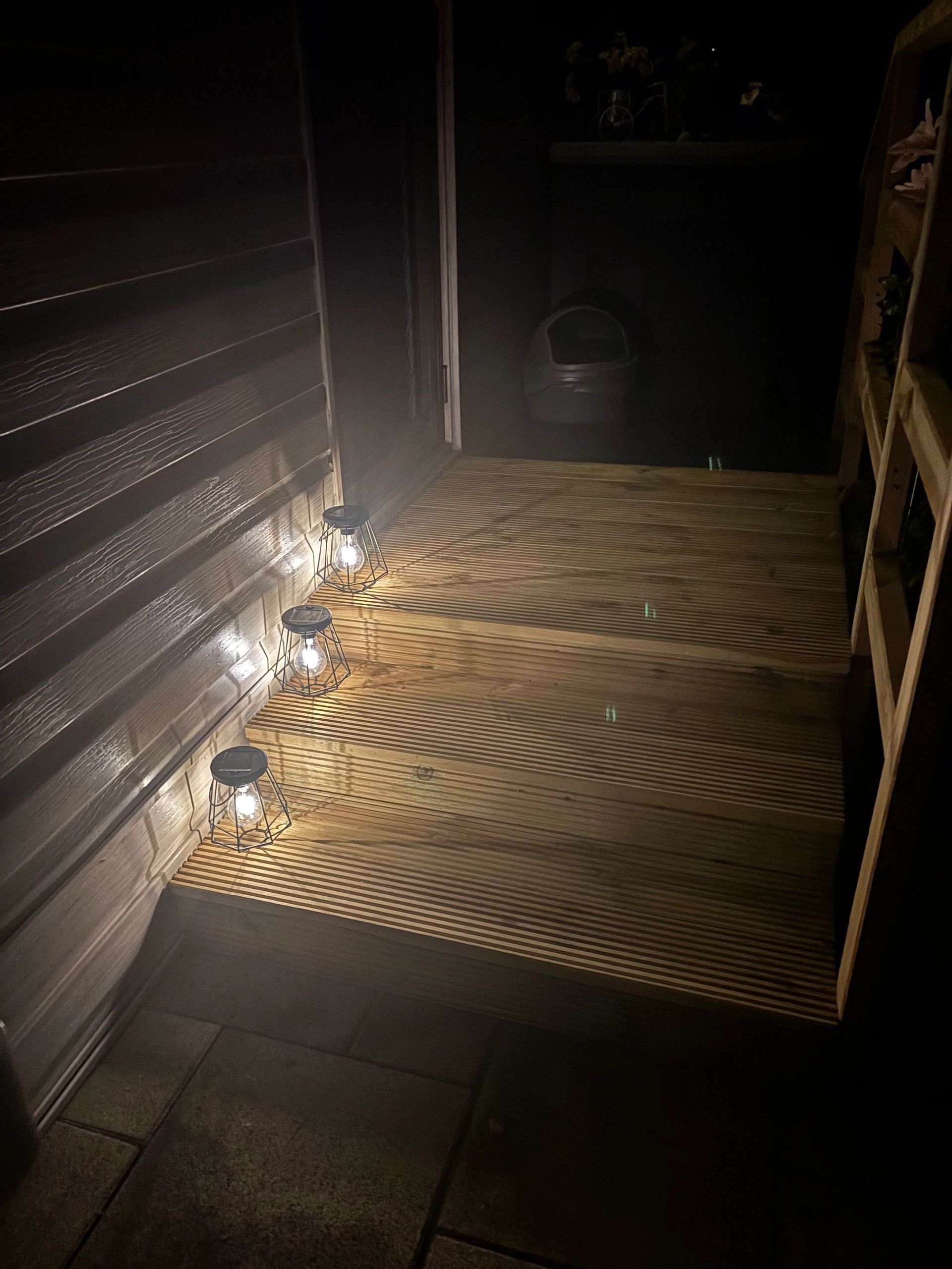Trendy solar LED tafel- en hanglamp Vogue, | Zwart metaal