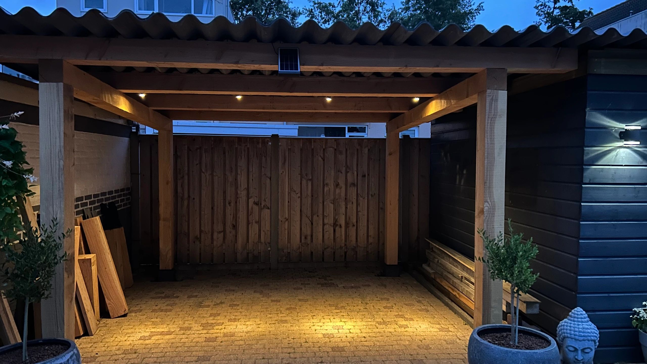 Solar spots Double Twins met vier spots en los solarpaneel