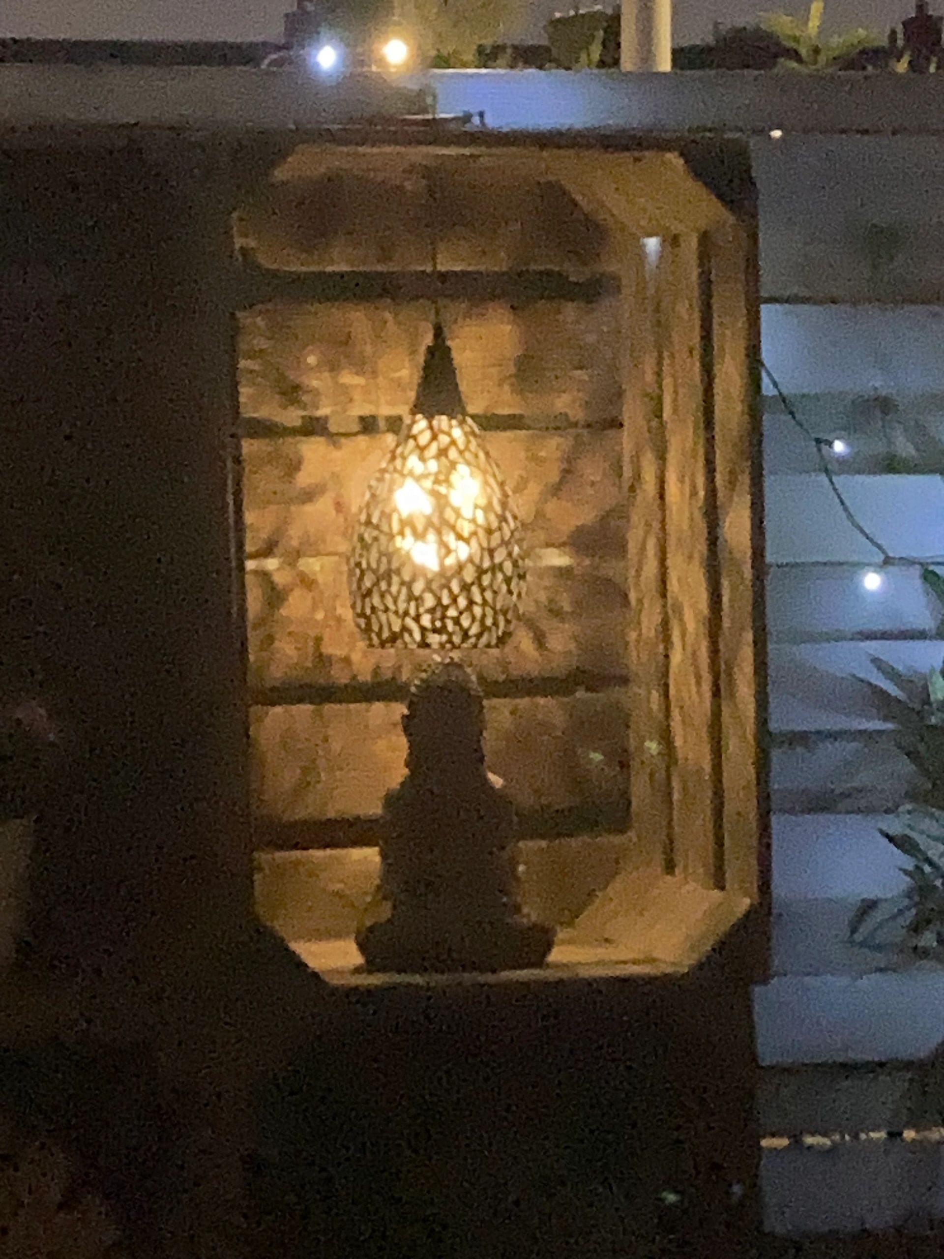 Solar hanglamp Saga Black met schemersensor