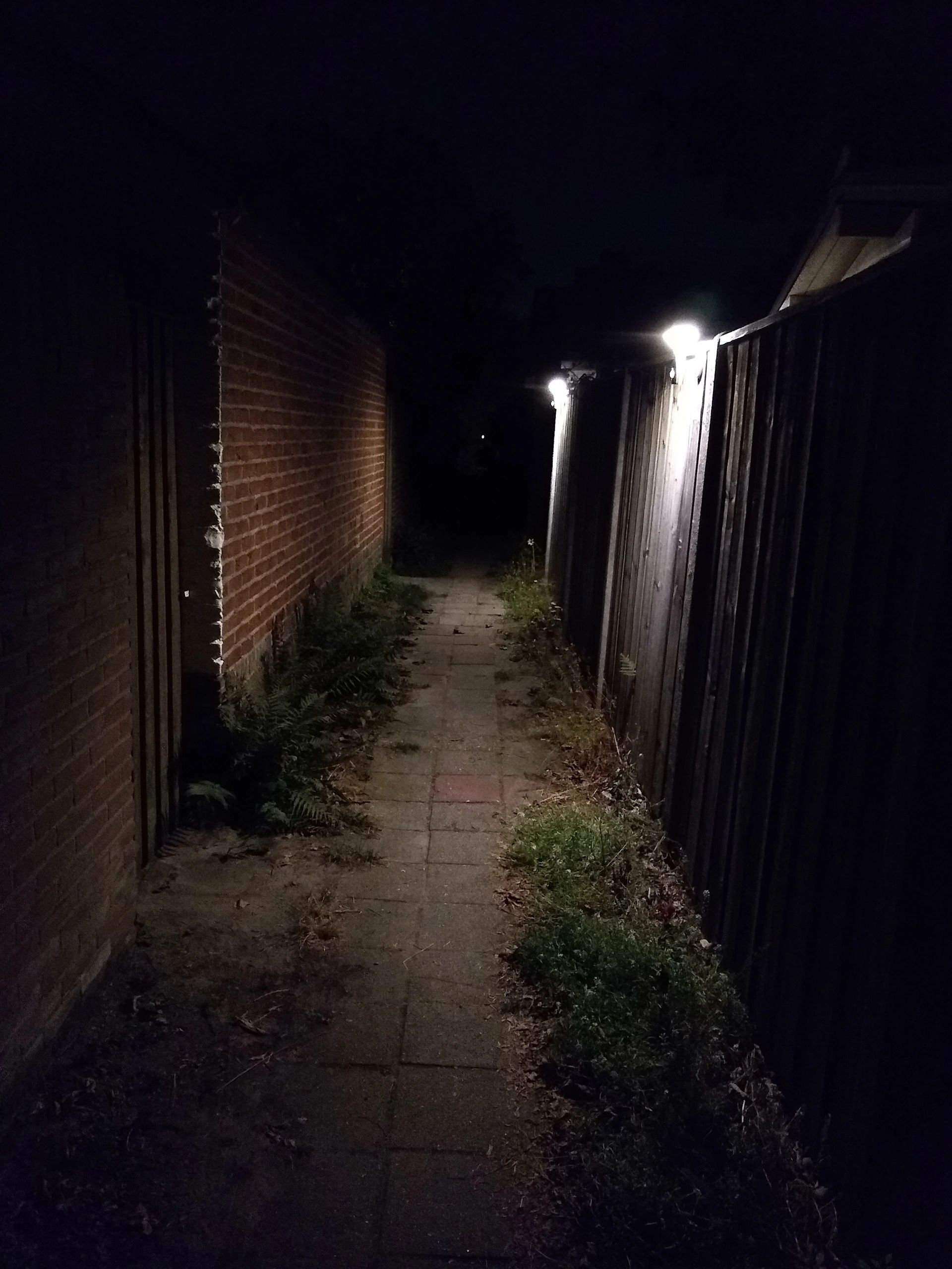 Solar wandlamp Lugano met bewegingssensor op zonne-energie