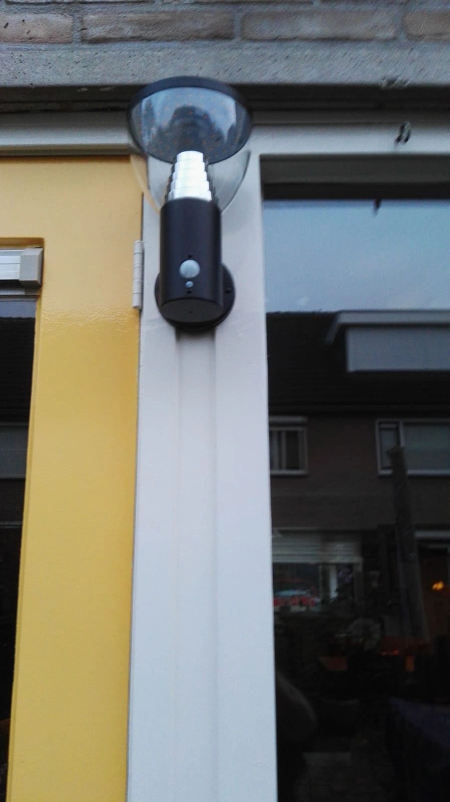Solar wandlamp Spiez met bewegingssensor