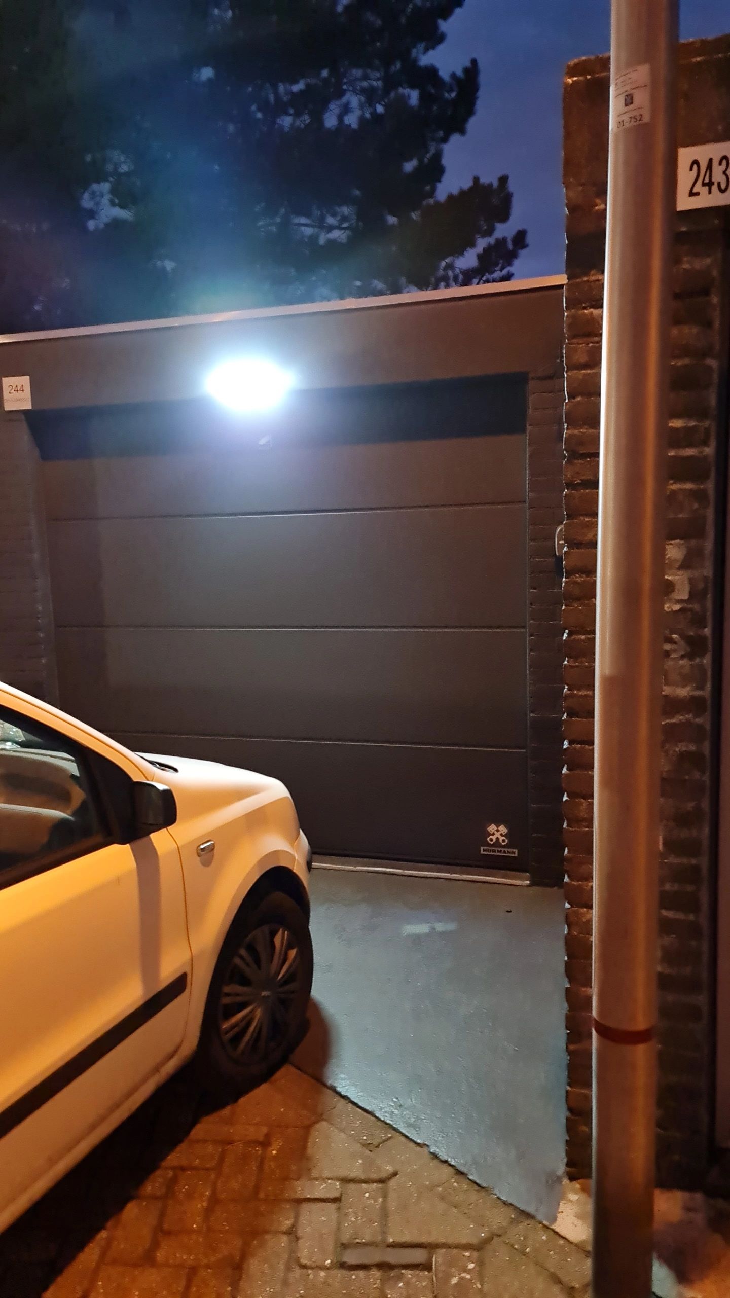 Solar wandlamp Trival met bewegingssensor