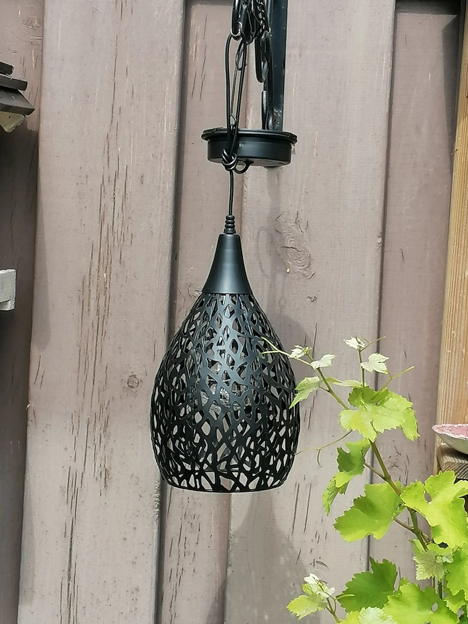 Solar hanglamp Saga Black met schemersensor