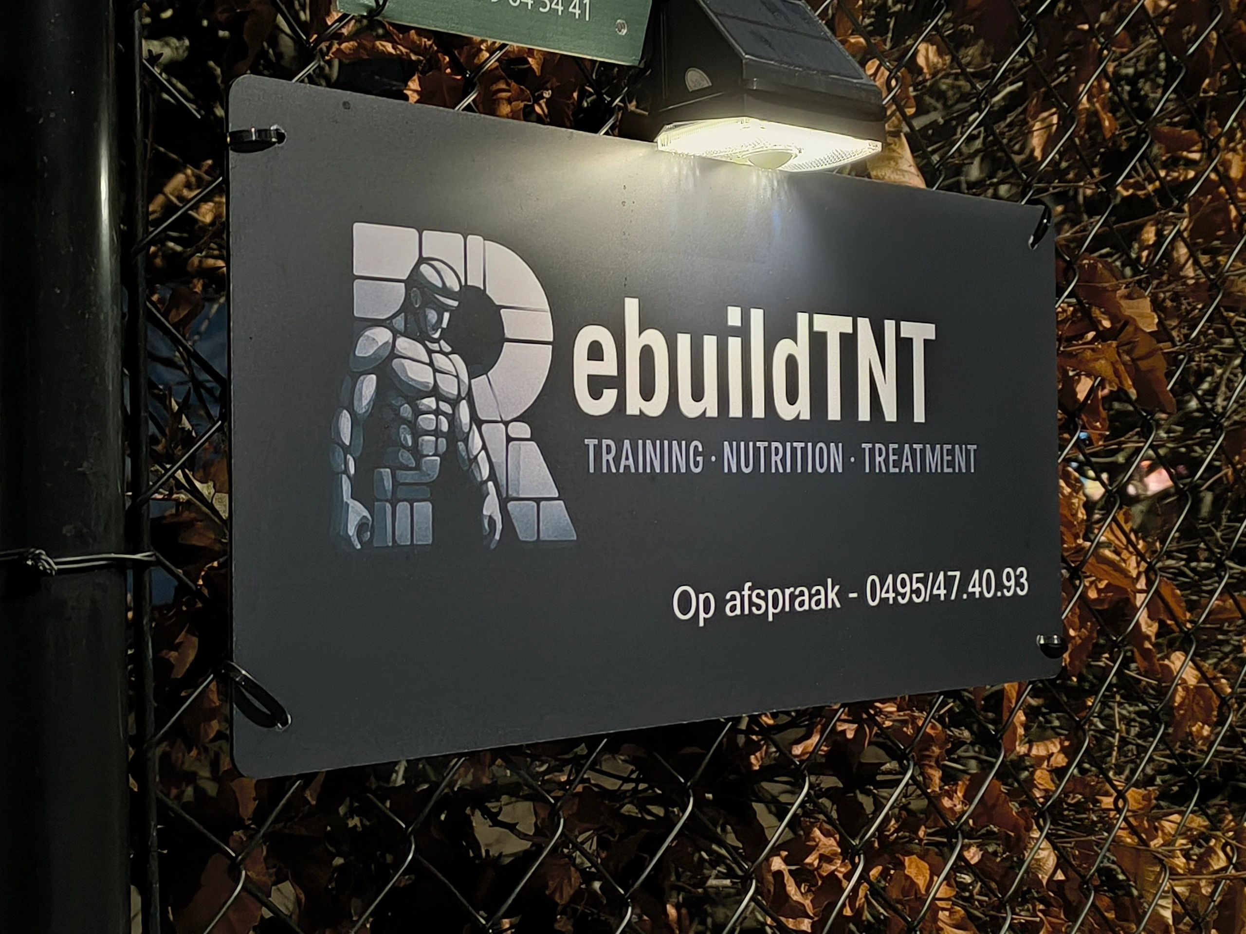 Solar Wandlamp Beam met schemer- en bewegingssensor op zonne-energie set van 4 stuks