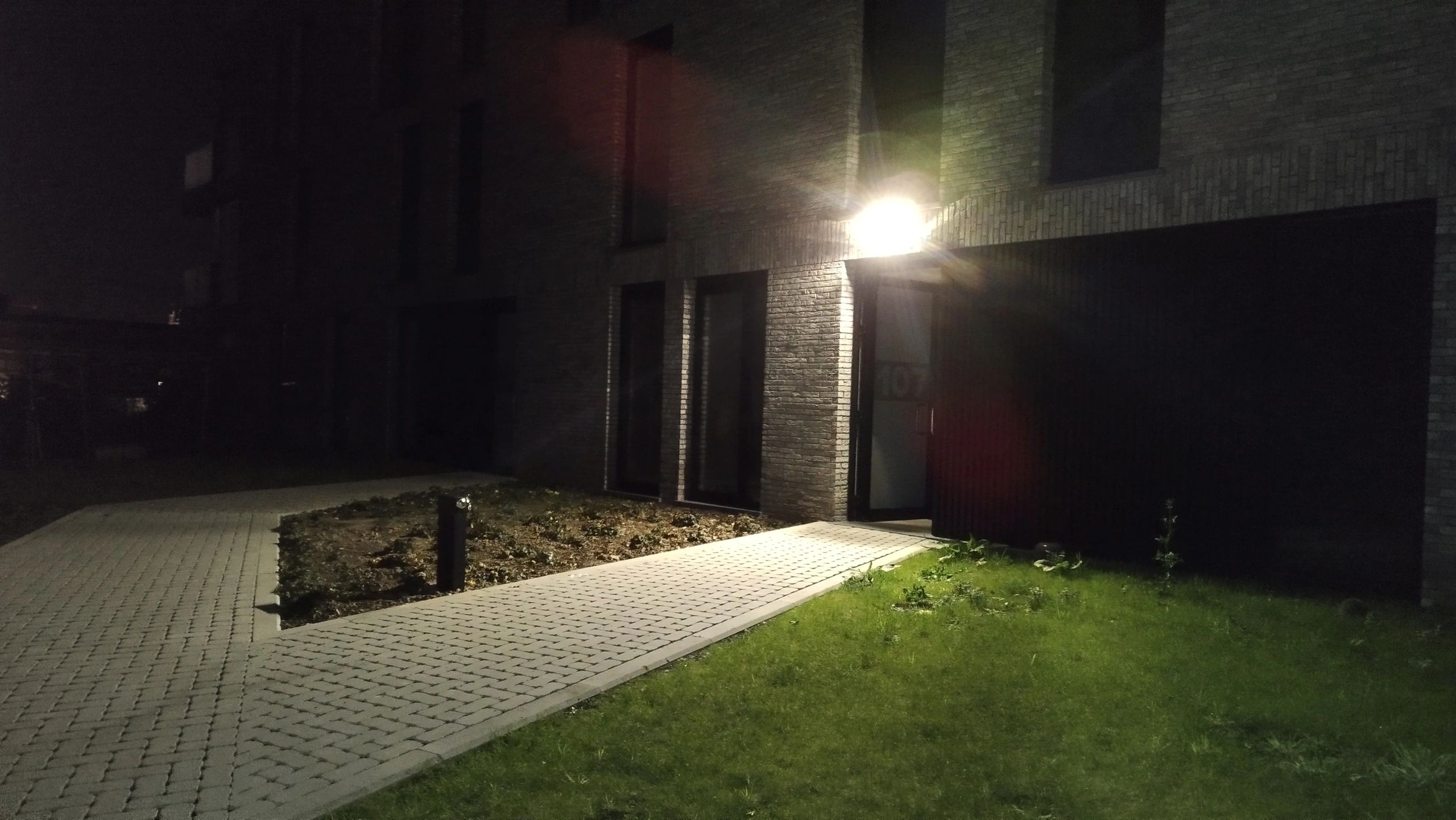 Solar beveiligingslamp James III met bewegingsmelder en los paneel